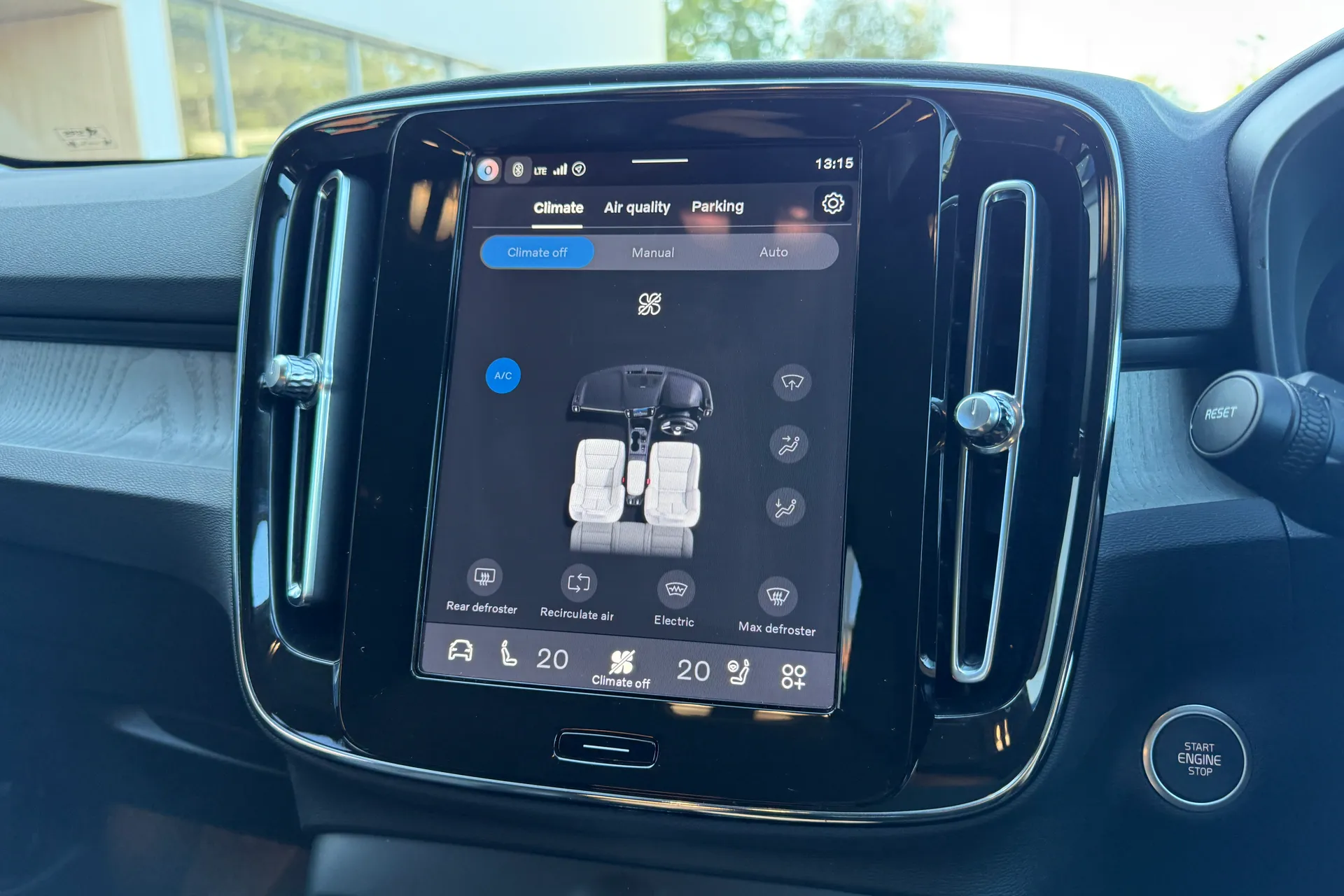 Volvo XC40 thumbnail image number 37