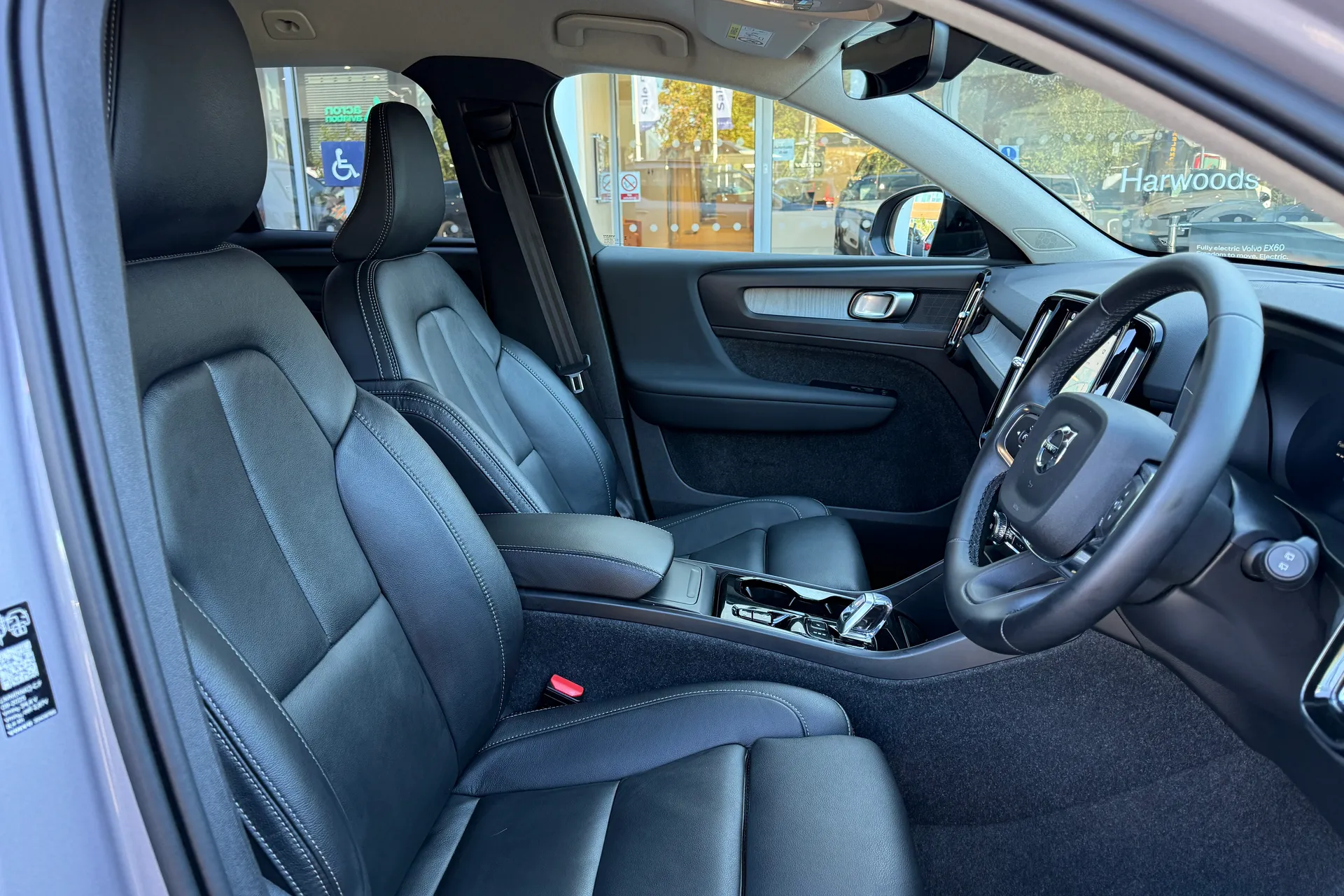 Volvo XC40 thumbnail image number 26