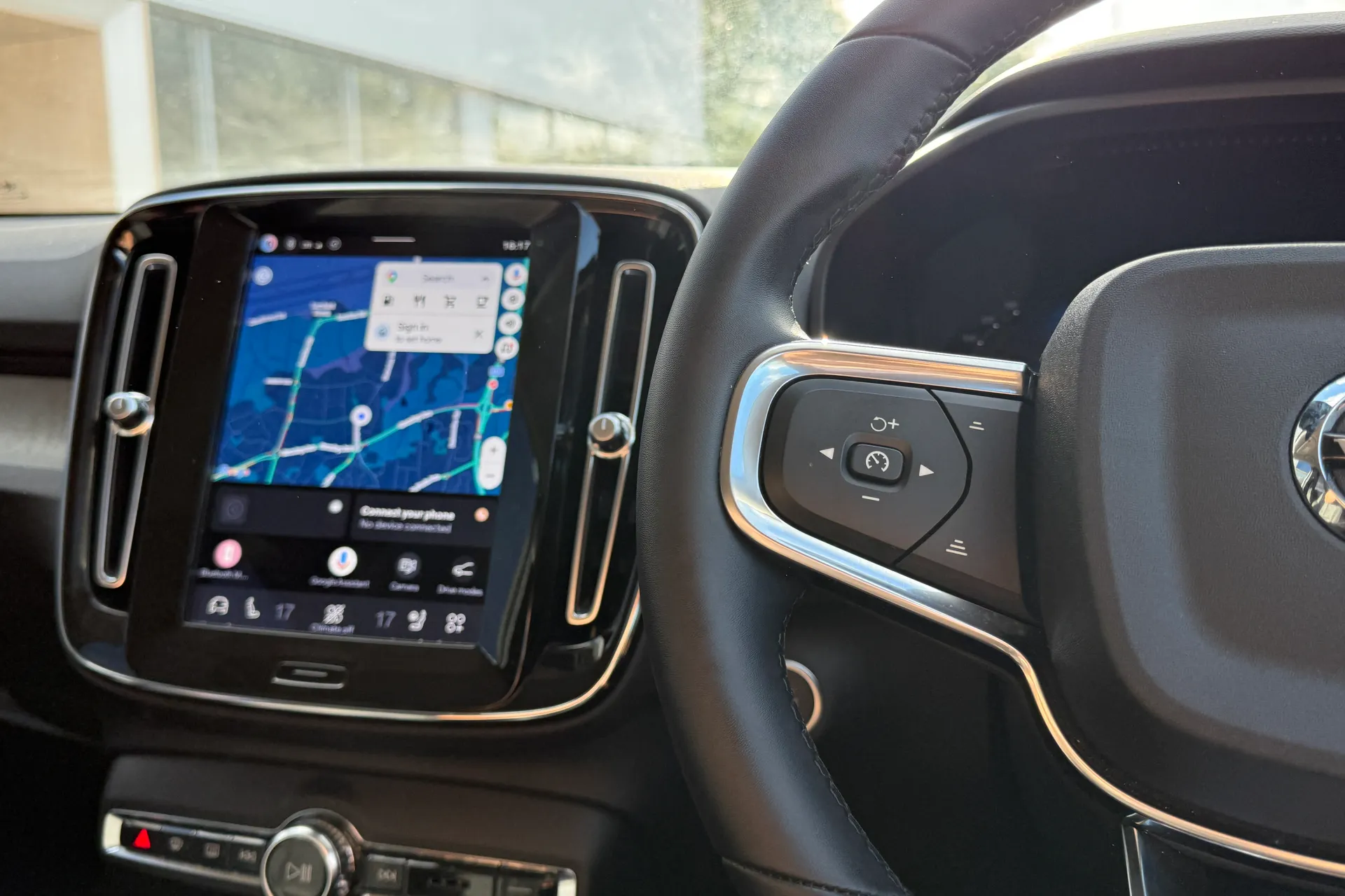 Volvo XC40 thumbnail image number 35