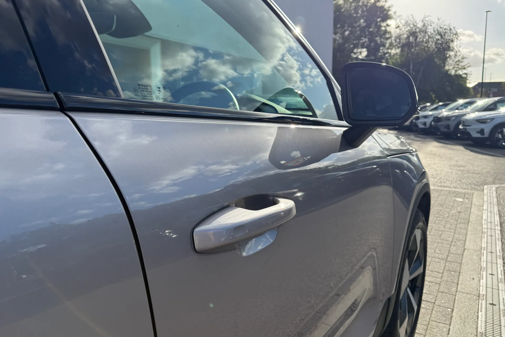 Volvo XC40 thumbnail image number 15