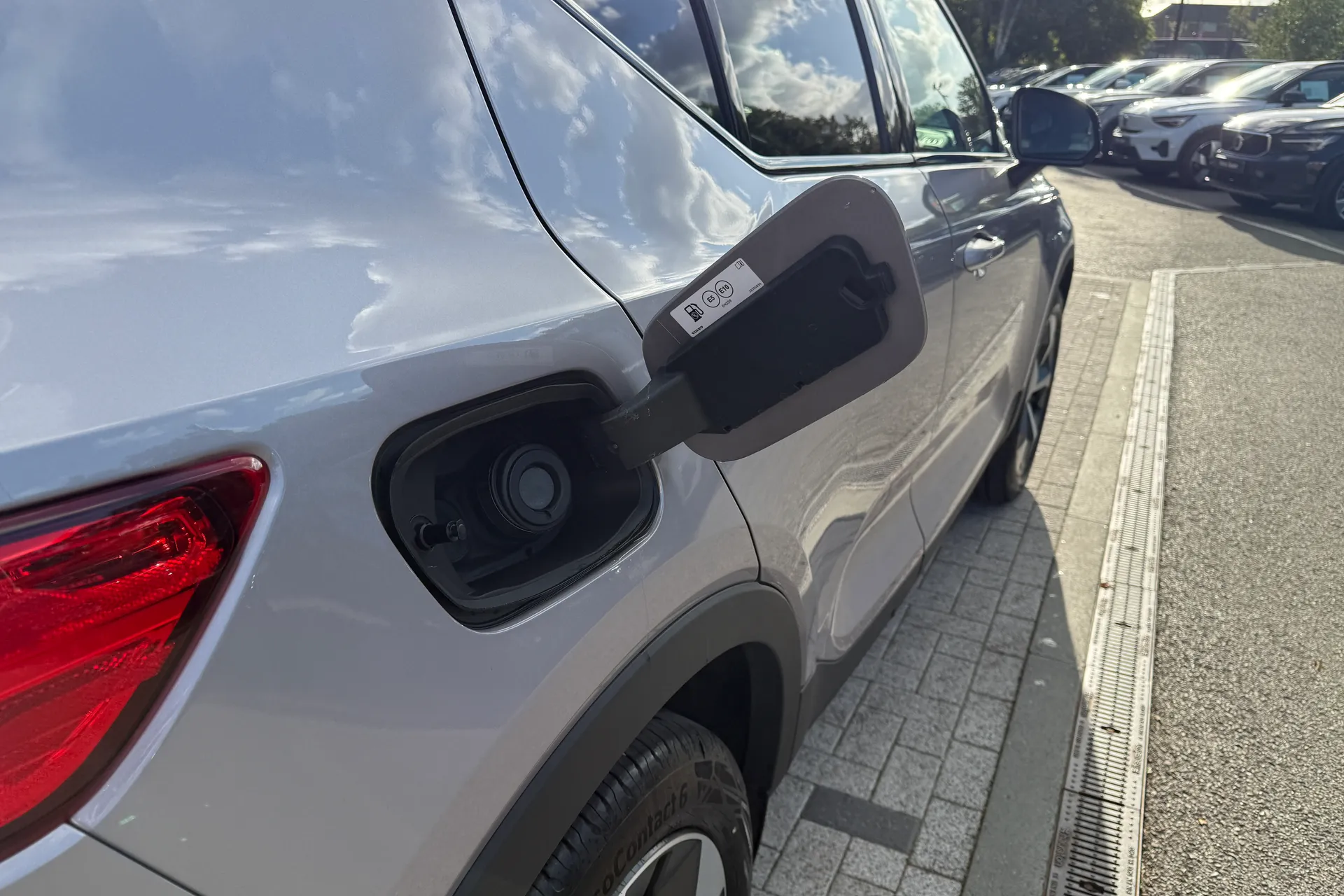 Volvo XC40 thumbnail image number 16