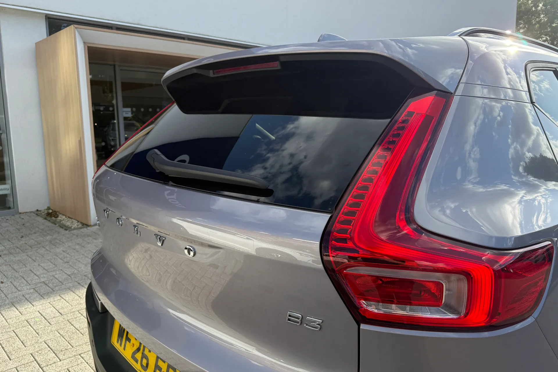 Volvo XC40 thumbnail image number 18