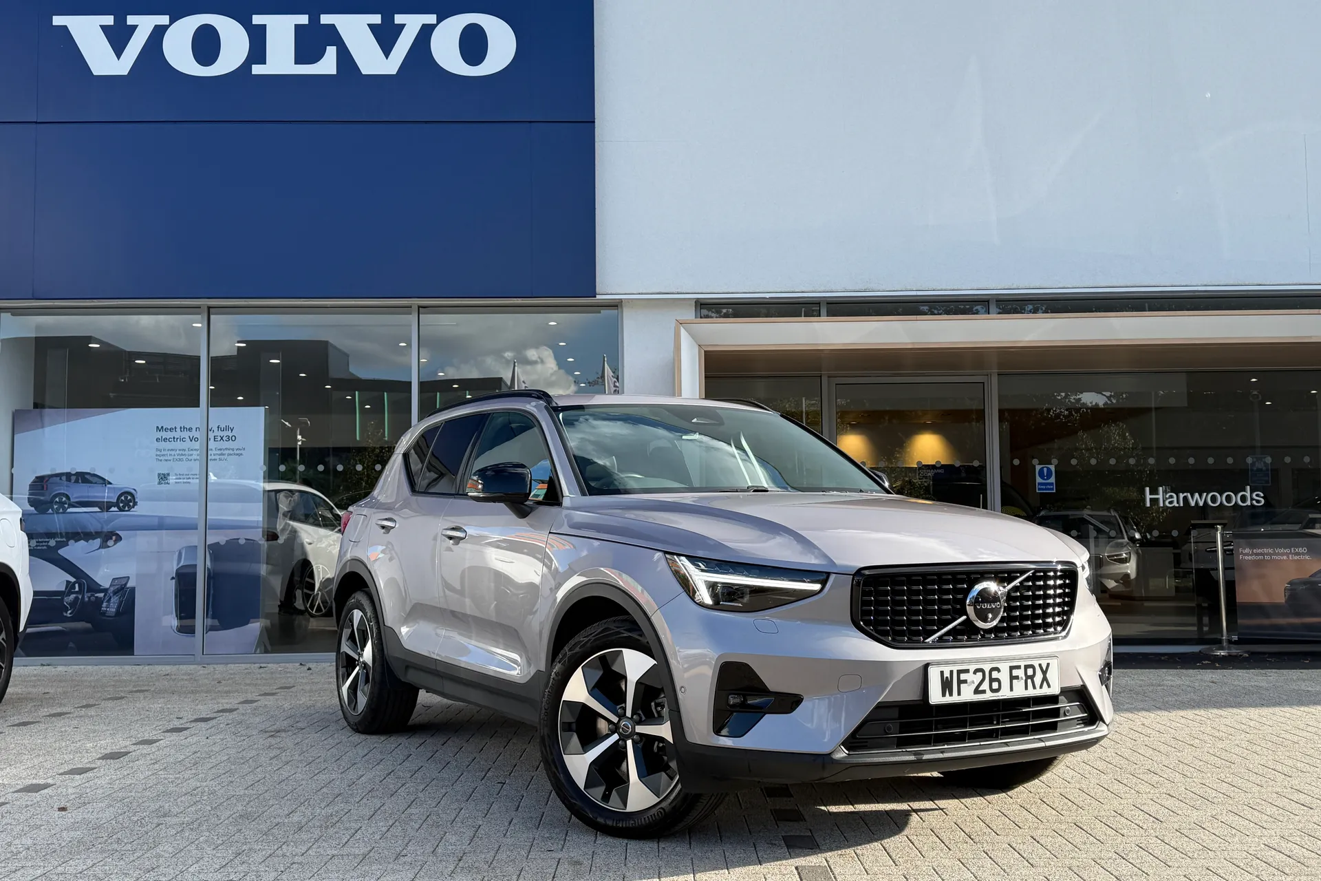 Volvo XC40 focused image