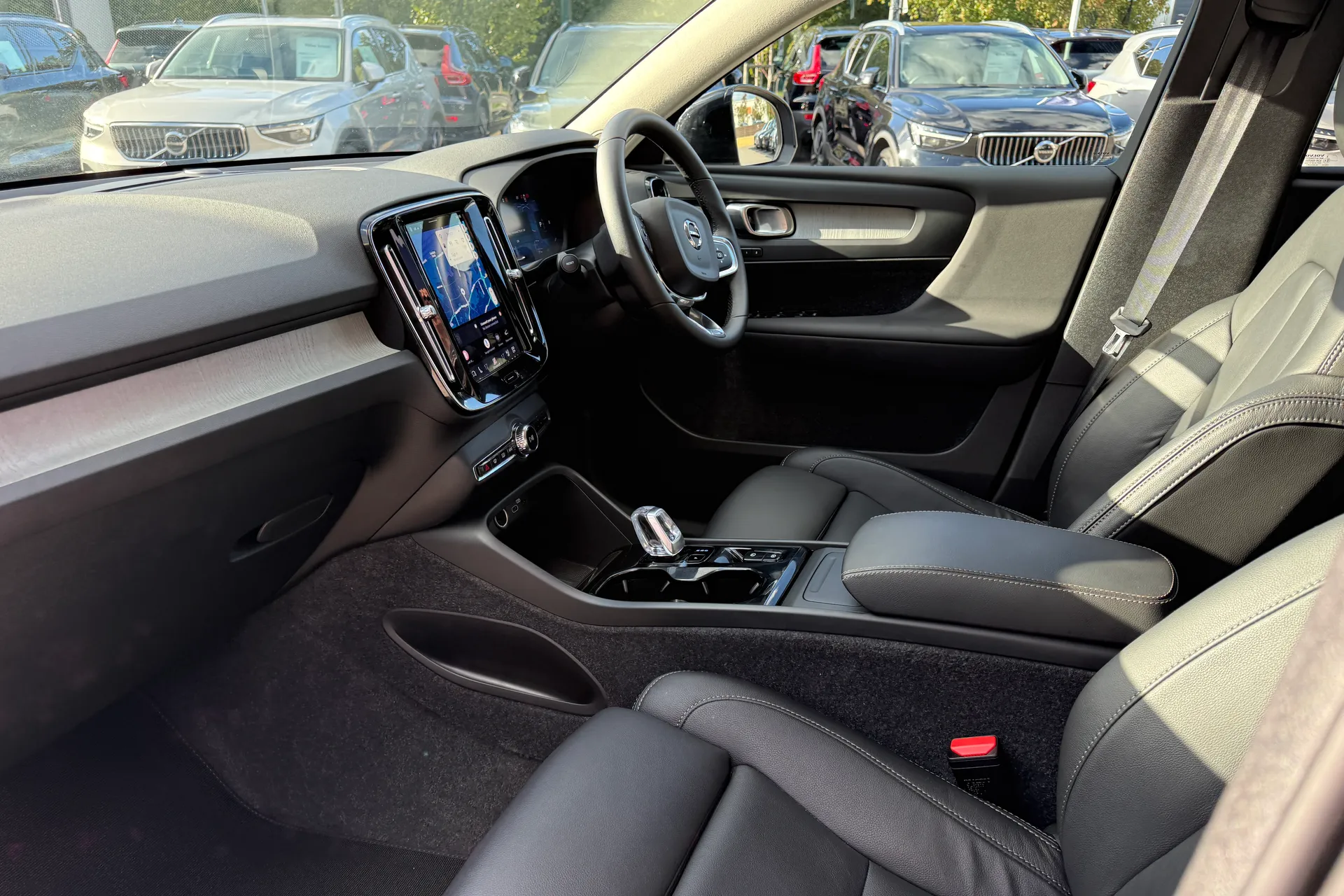 Volvo XC40 thumbnail image number 27