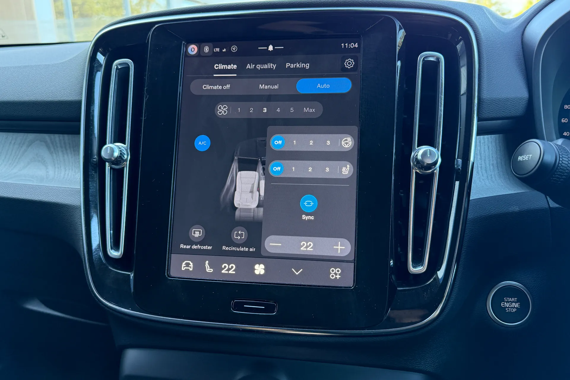 Volvo XC40 thumbnail image number 39