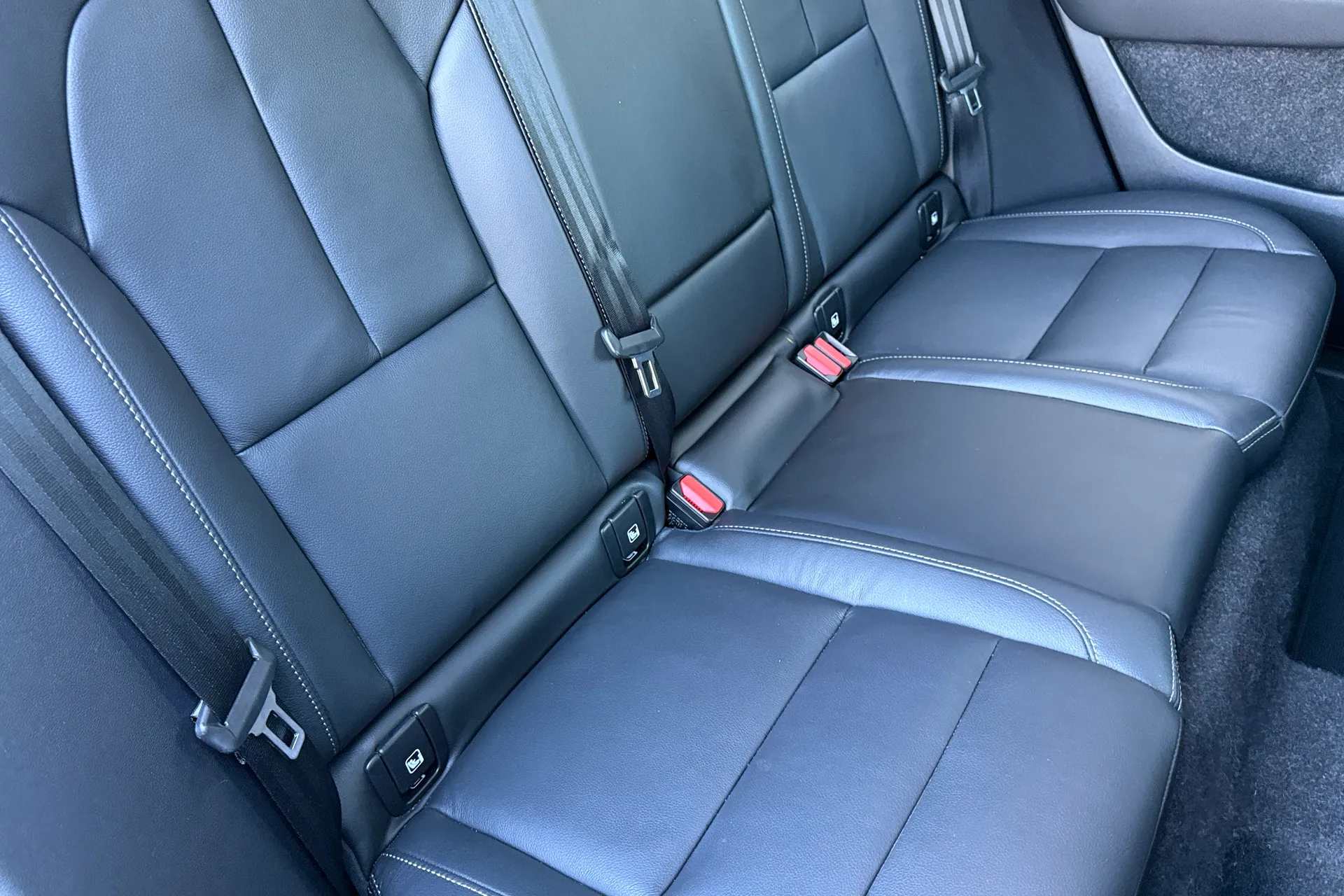 Volvo XC40 thumbnail image number 26