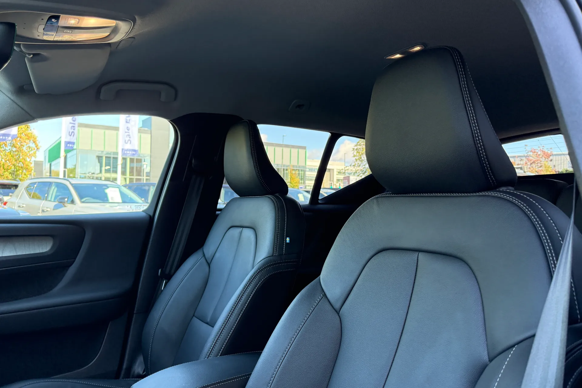 Volvo XC40 thumbnail image number 29