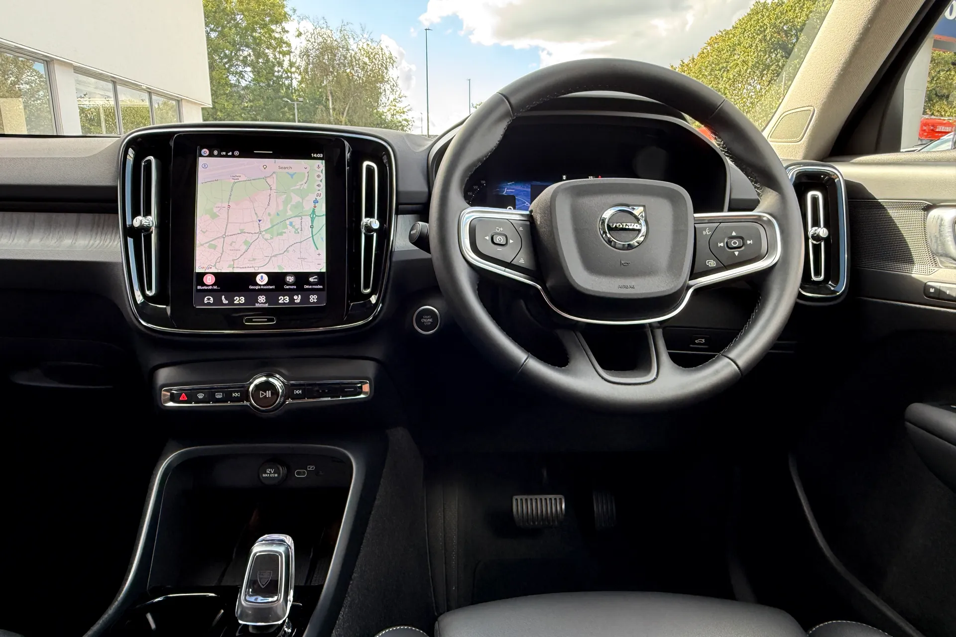 Volvo XC40 thumbnail image number 33