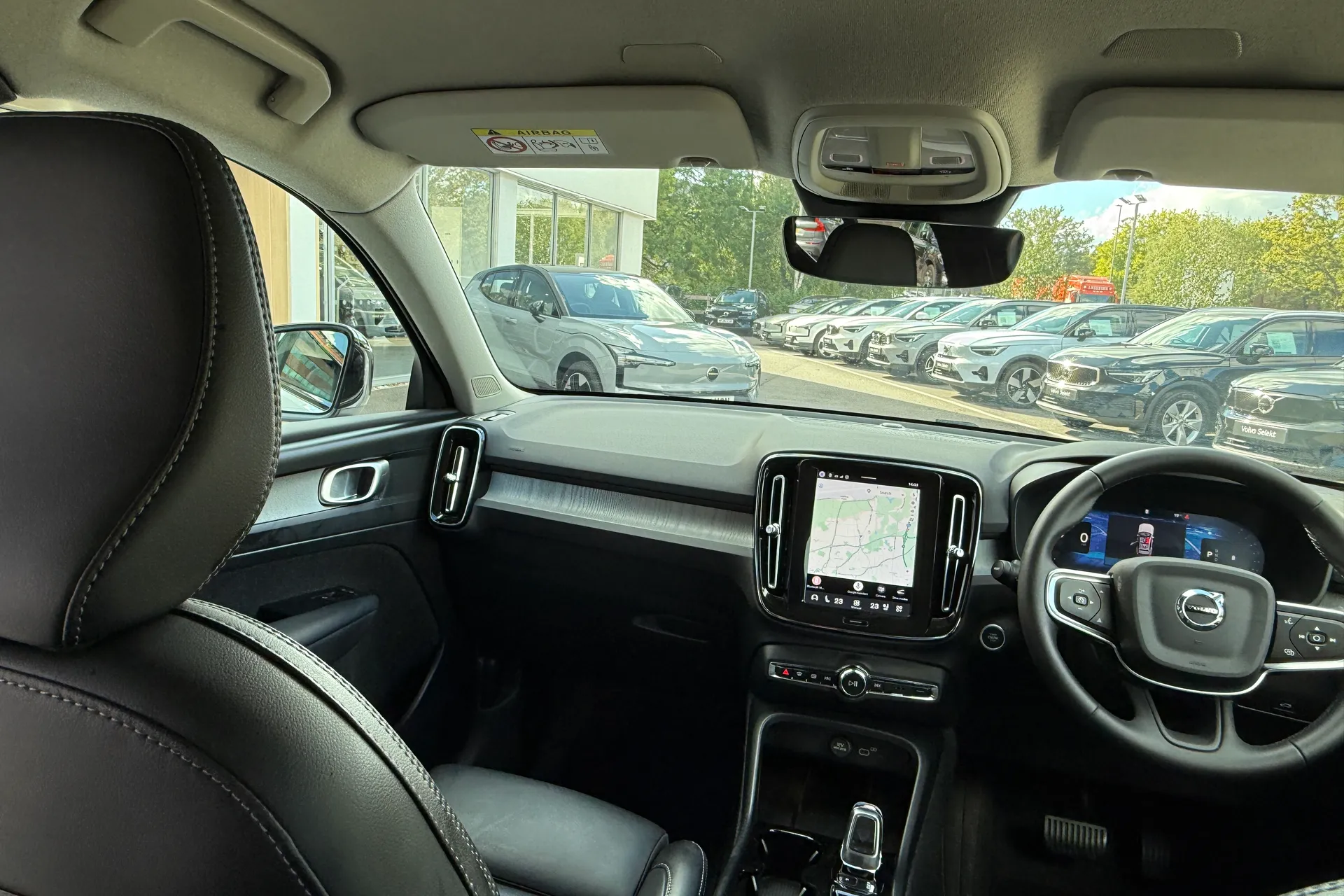 Volvo XC40 thumbnail image number 31