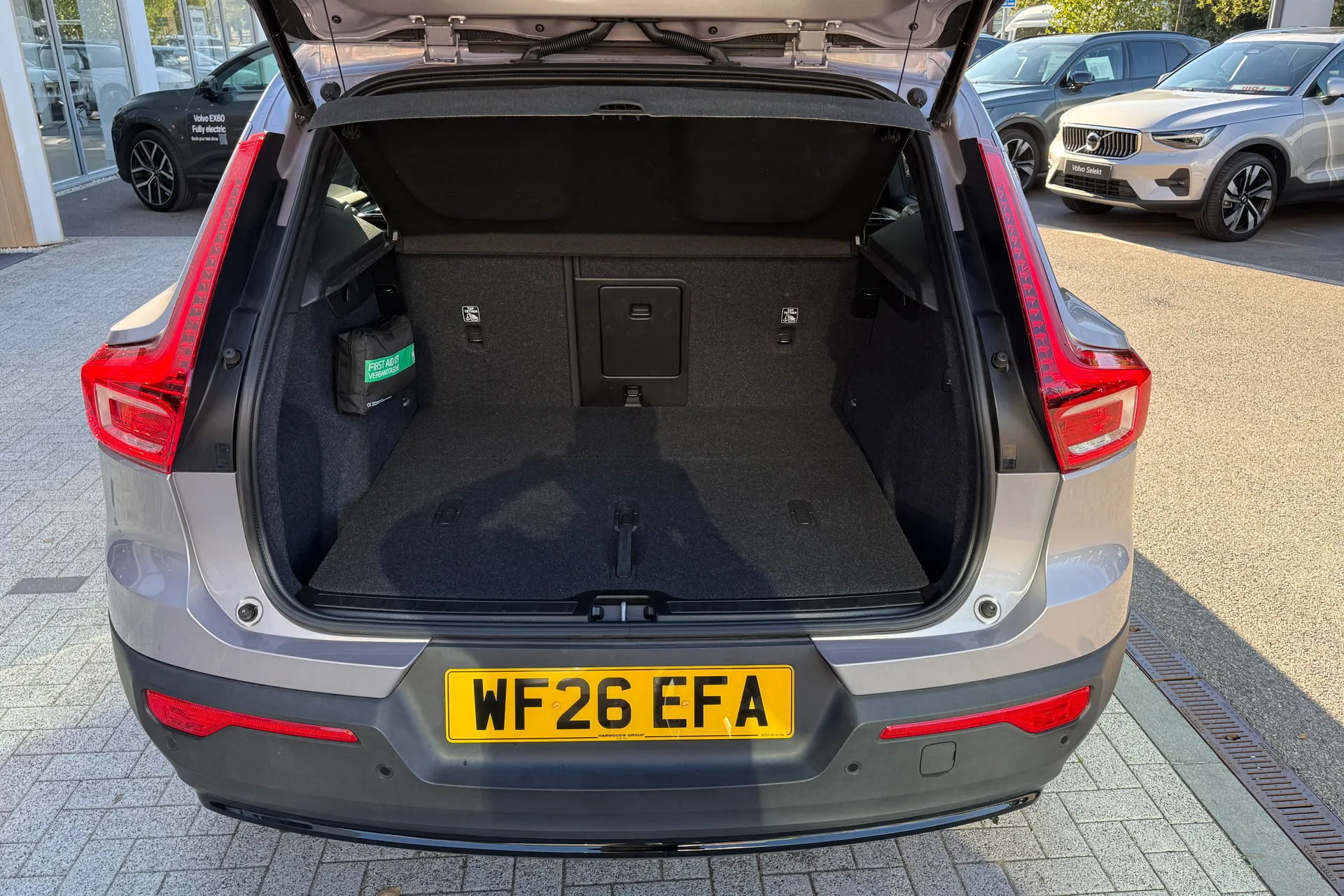 Volvo XC40 thumbnail image number 20