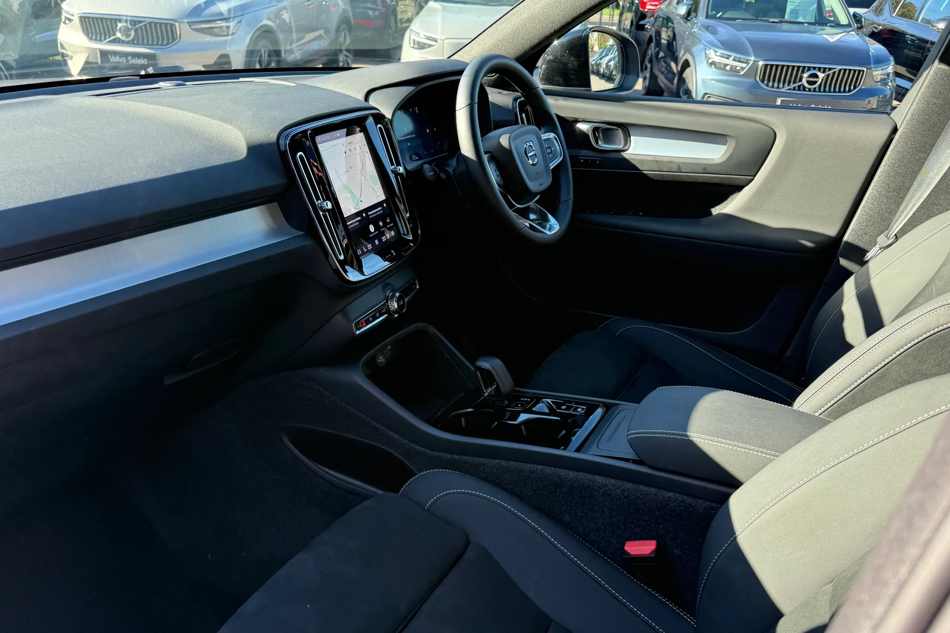 Volvo XC40 thumbnail image number 27