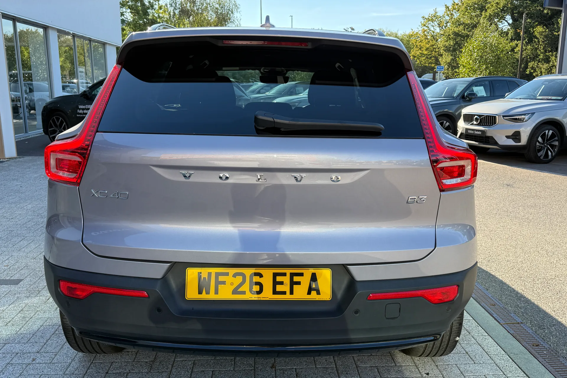 Volvo XC40 thumbnail image number 9