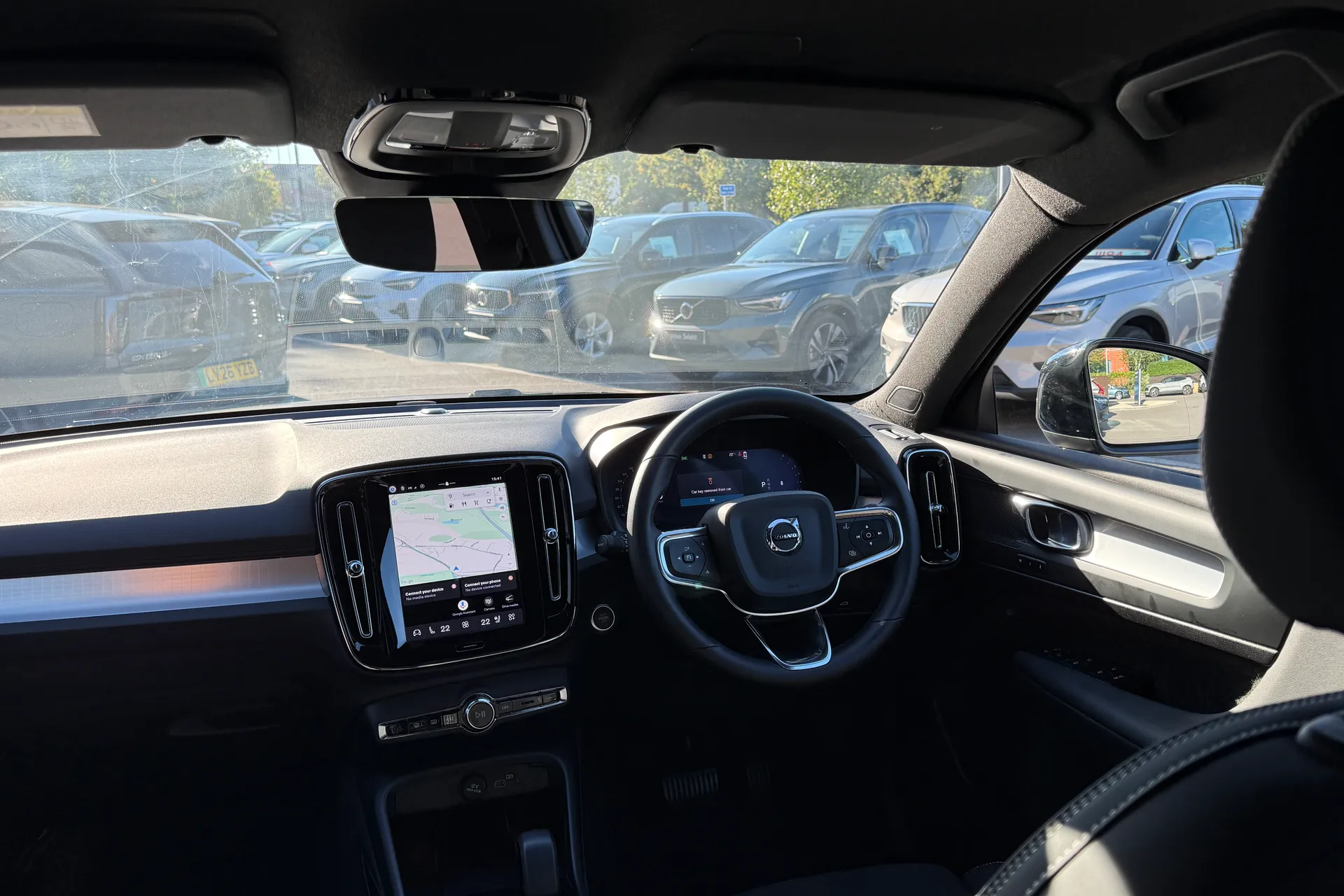 Volvo XC40 thumbnail image number 32