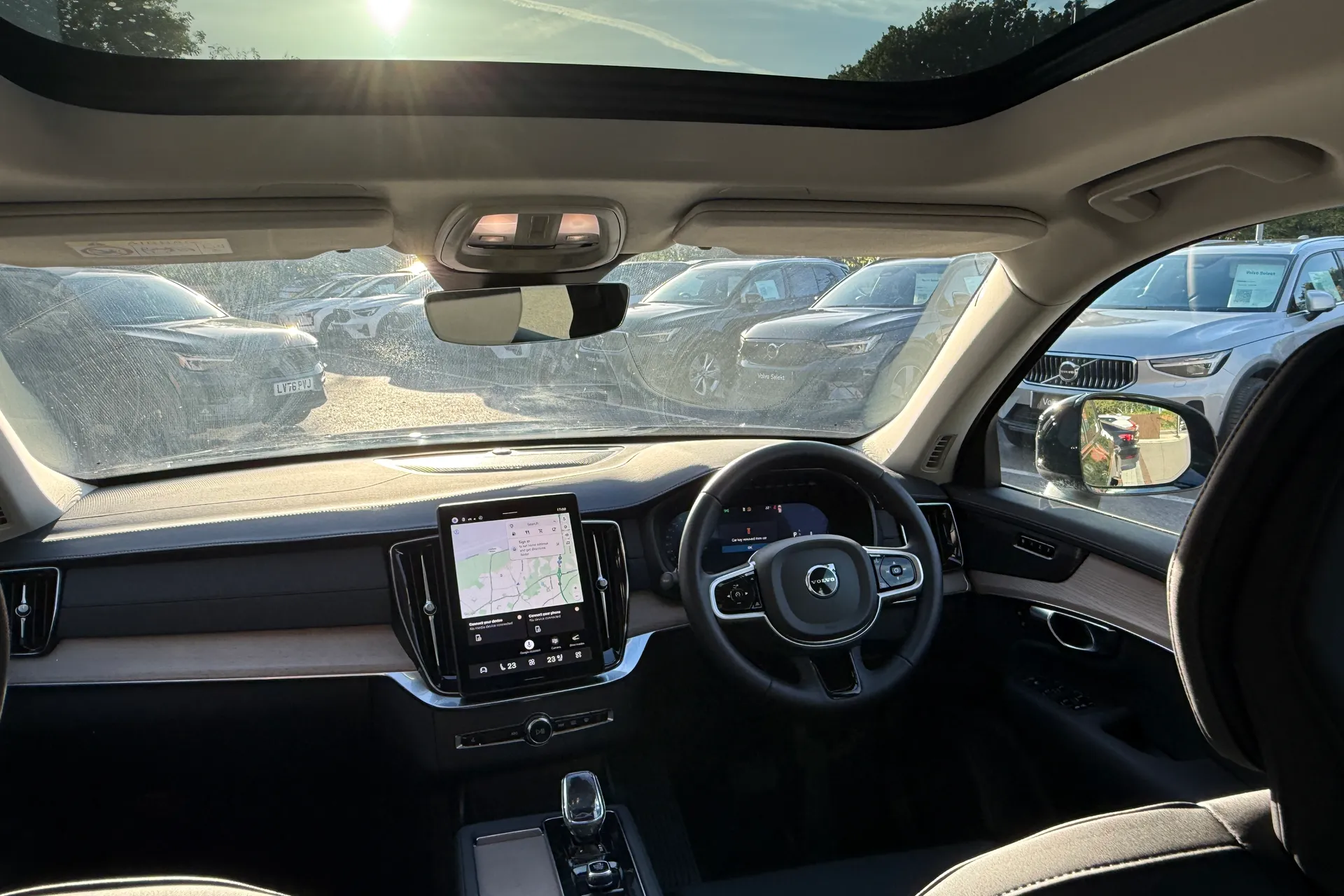 Volvo XC90 thumbnail image number 34