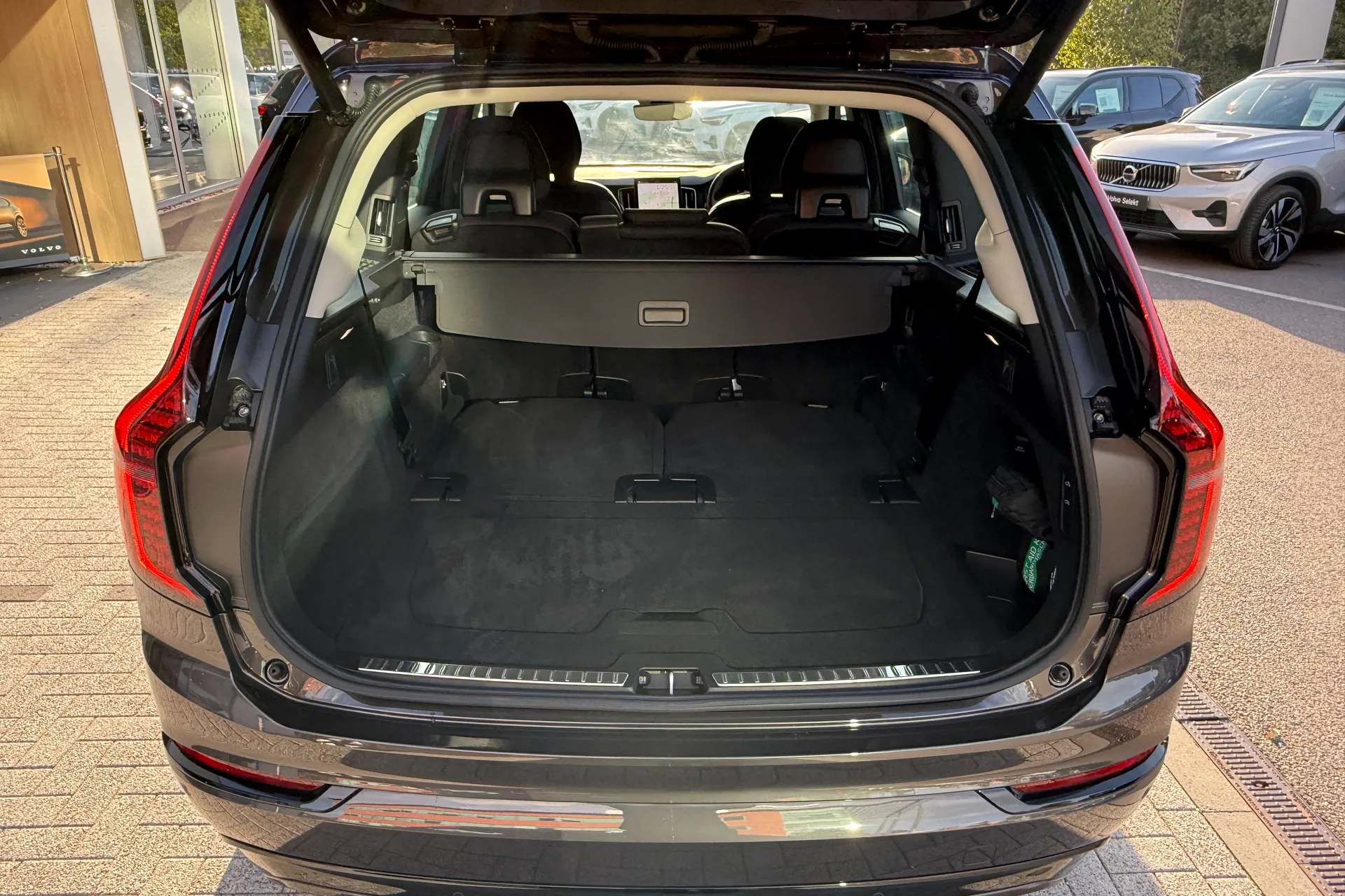 Volvo XC90 thumbnail image number 22