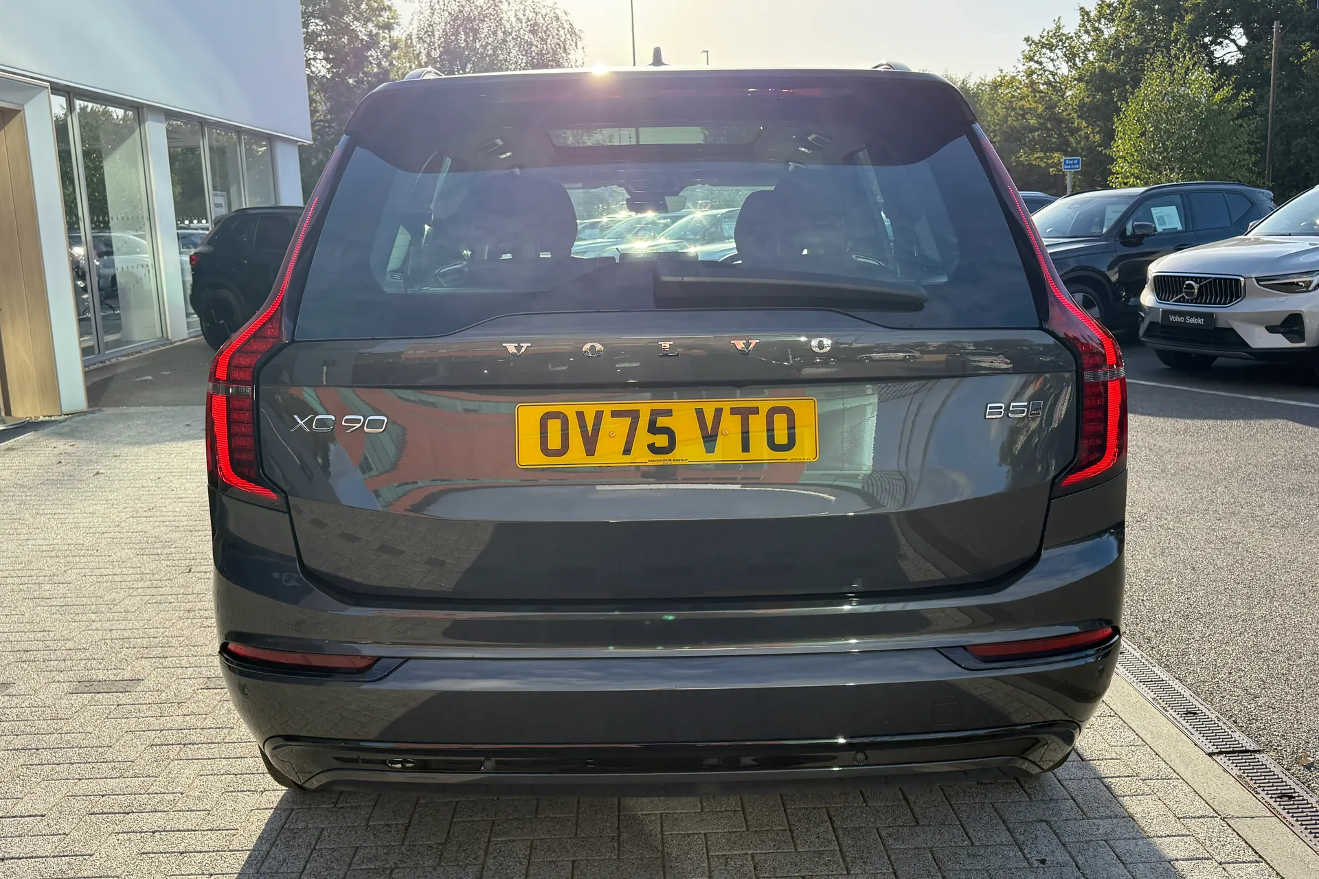 Volvo XC90 thumbnail image number 11
