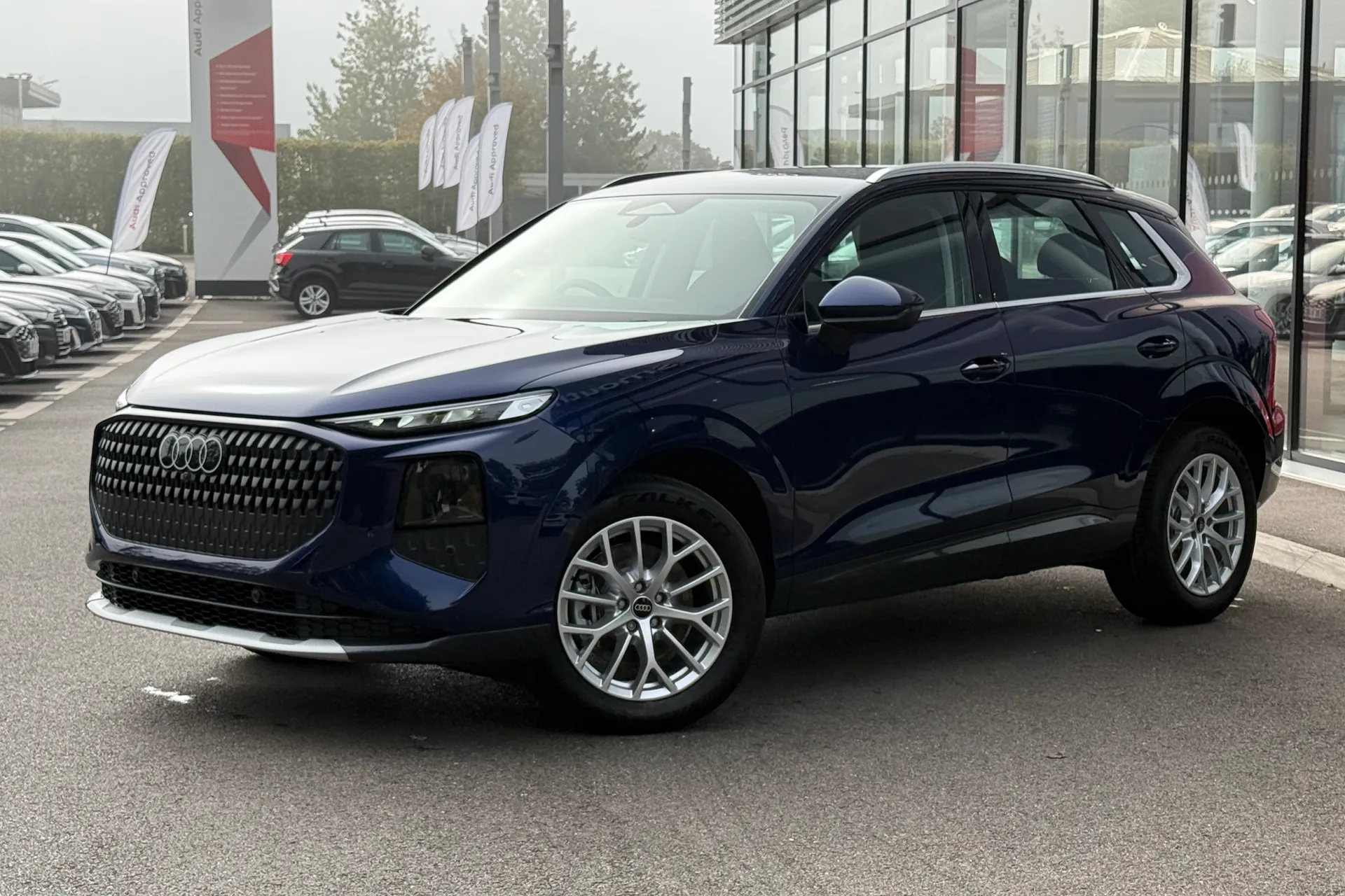 Audi Q3 thumbnail image number 9