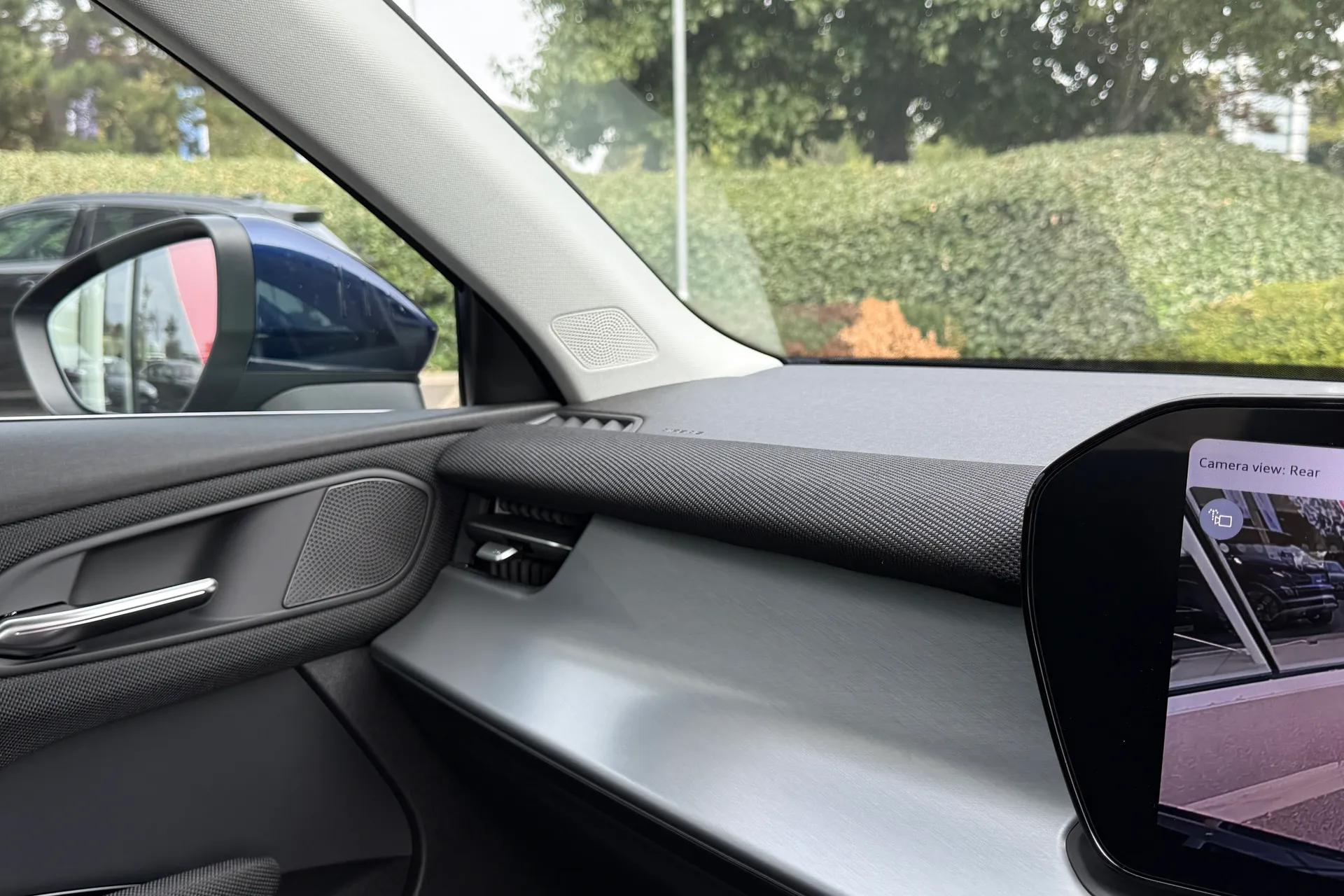 Audi Q3 thumbnail image number 44