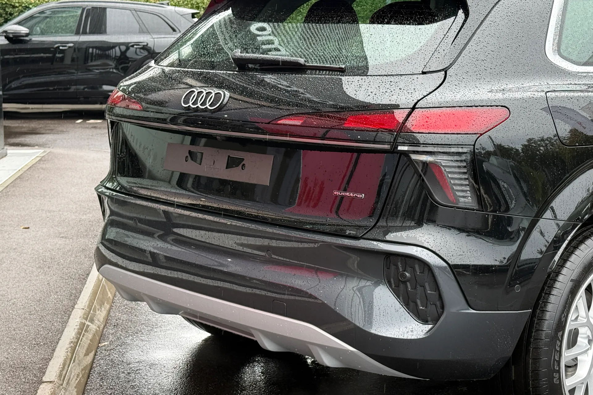 Audi Q3 thumbnail image number 30
