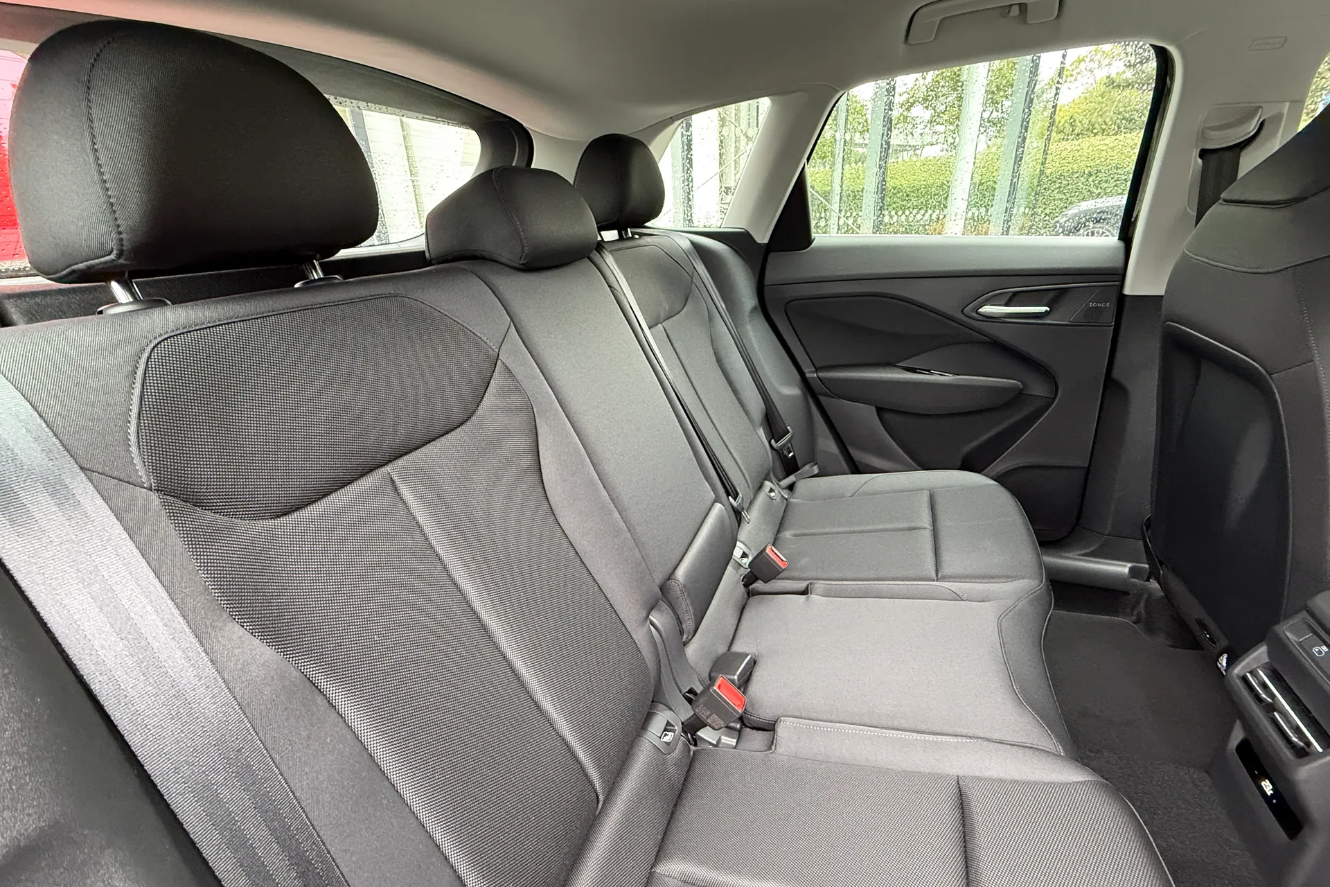 Audi Q3 thumbnail image number 43