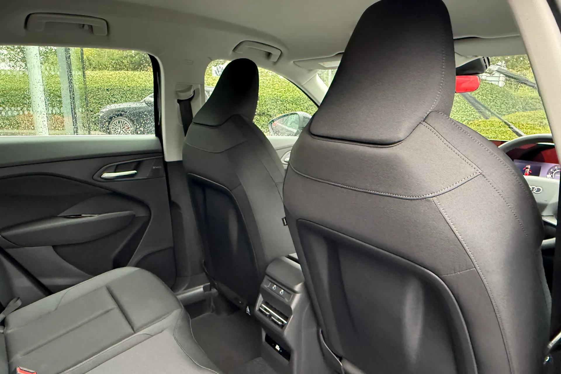 Audi Q3 thumbnail image number 42