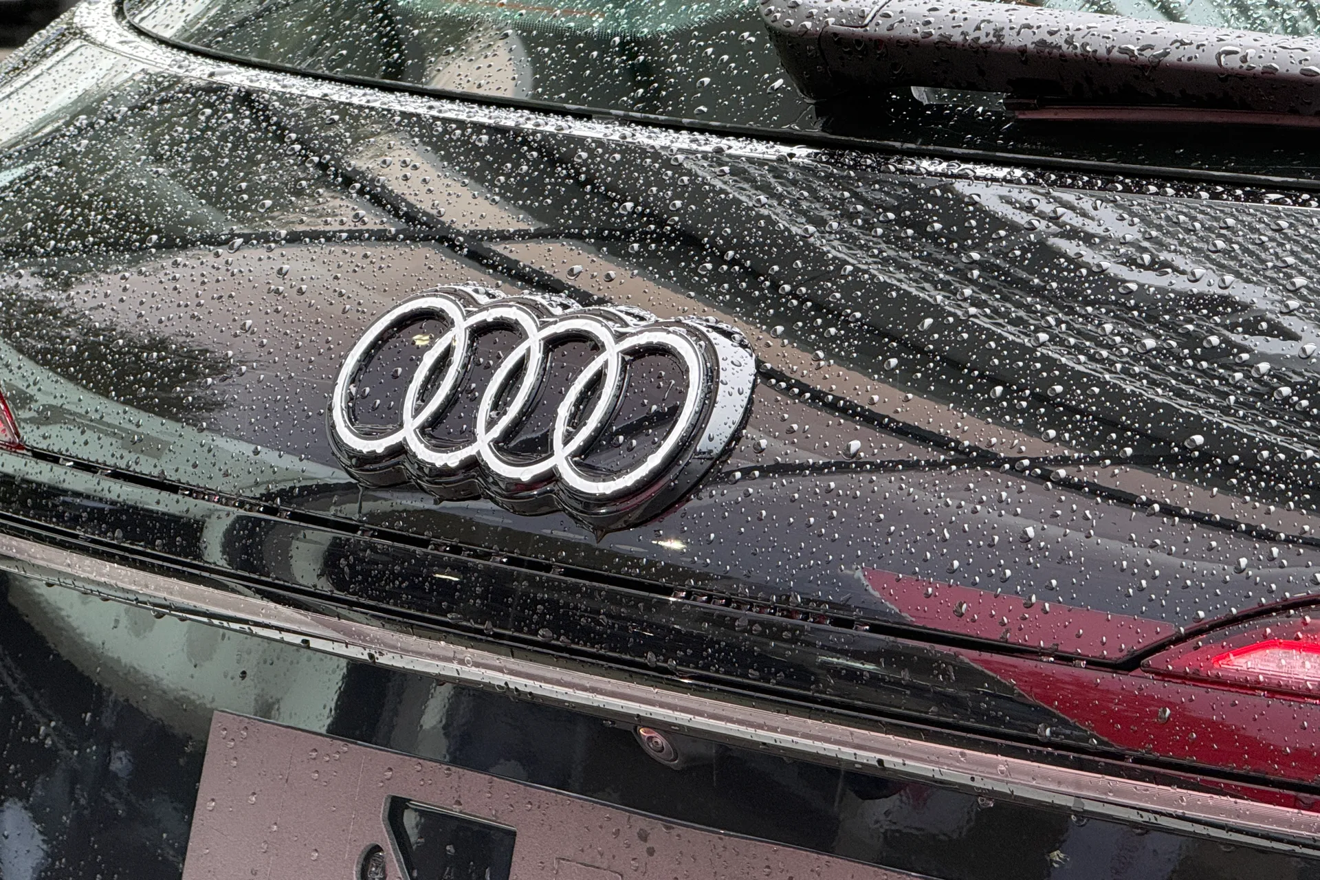 Audi Q3 thumbnail image number 31