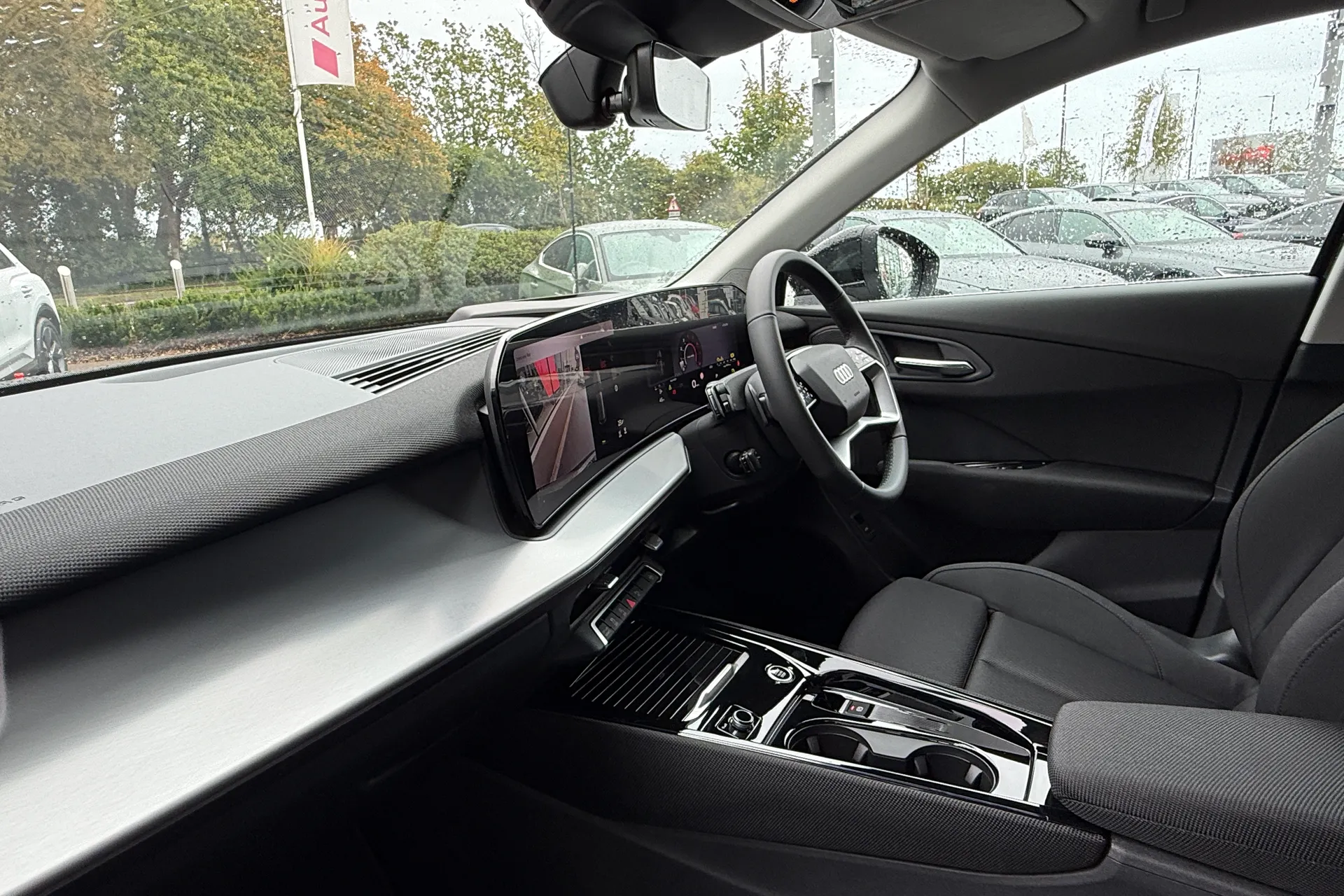 Audi Q3 thumbnail image number 35