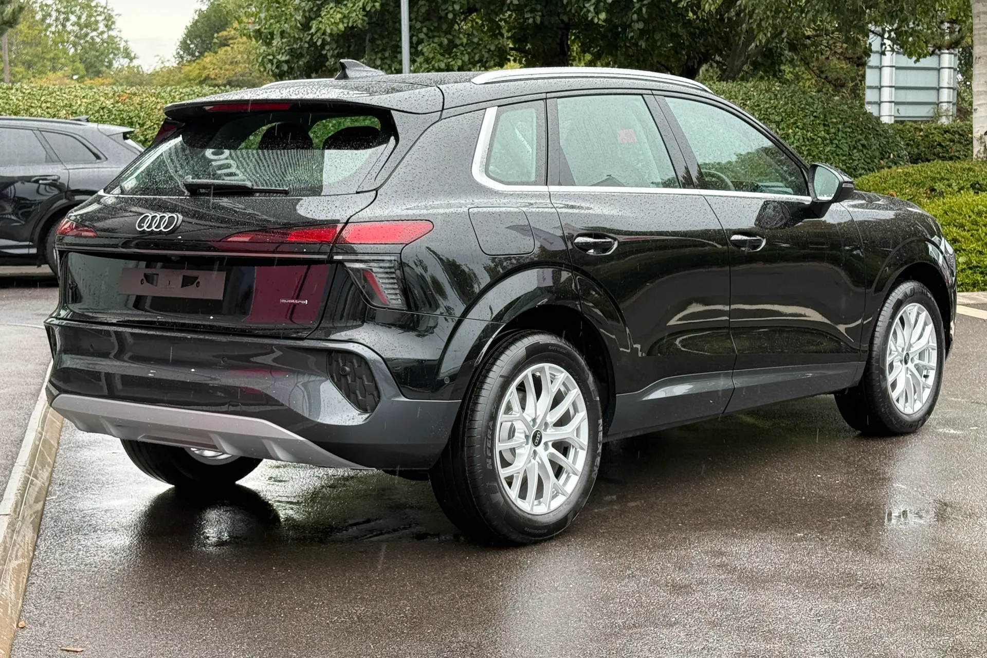 Audi Q3 thumbnail image number 29