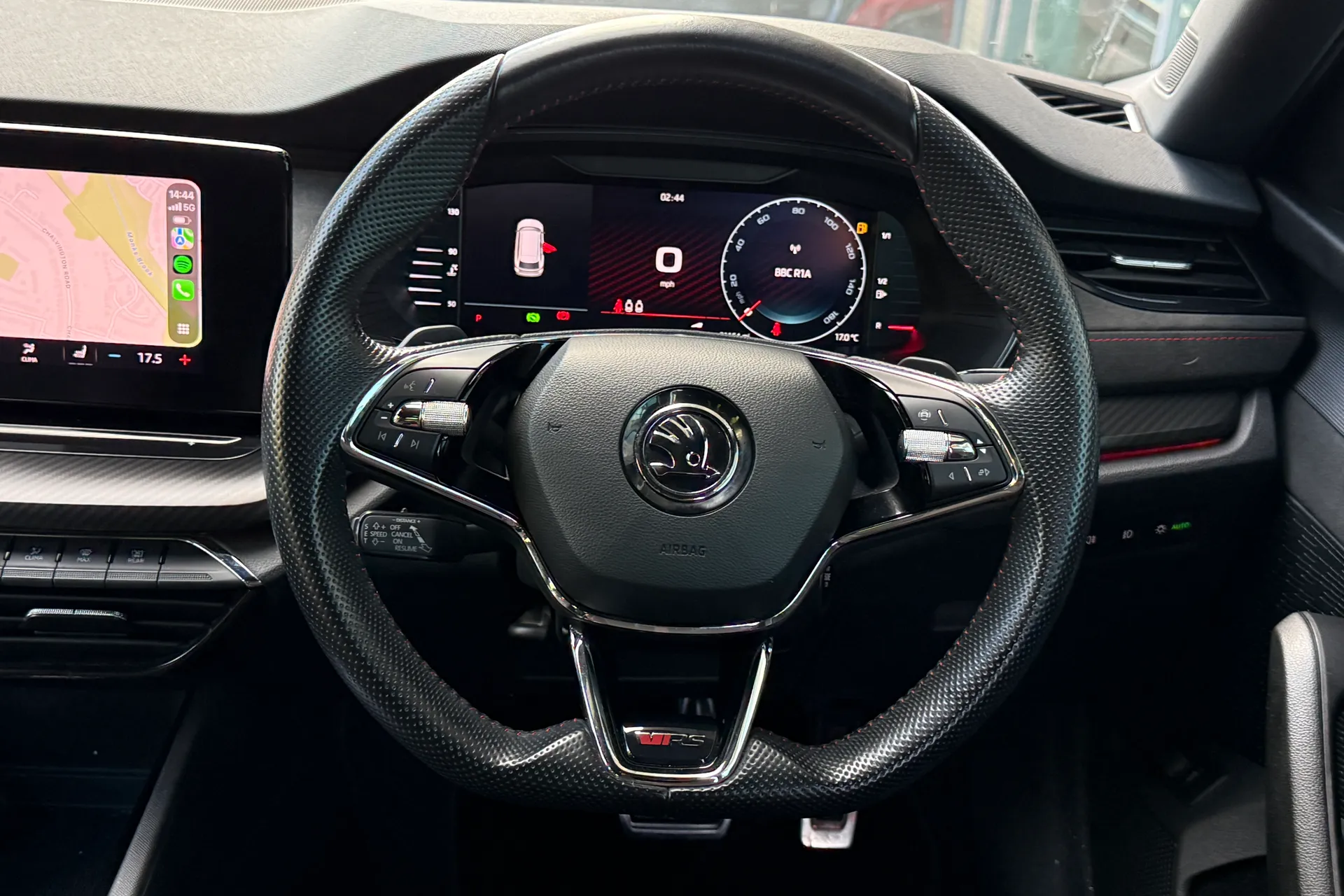 SKODA OCTAVIA thumbnail image number 29