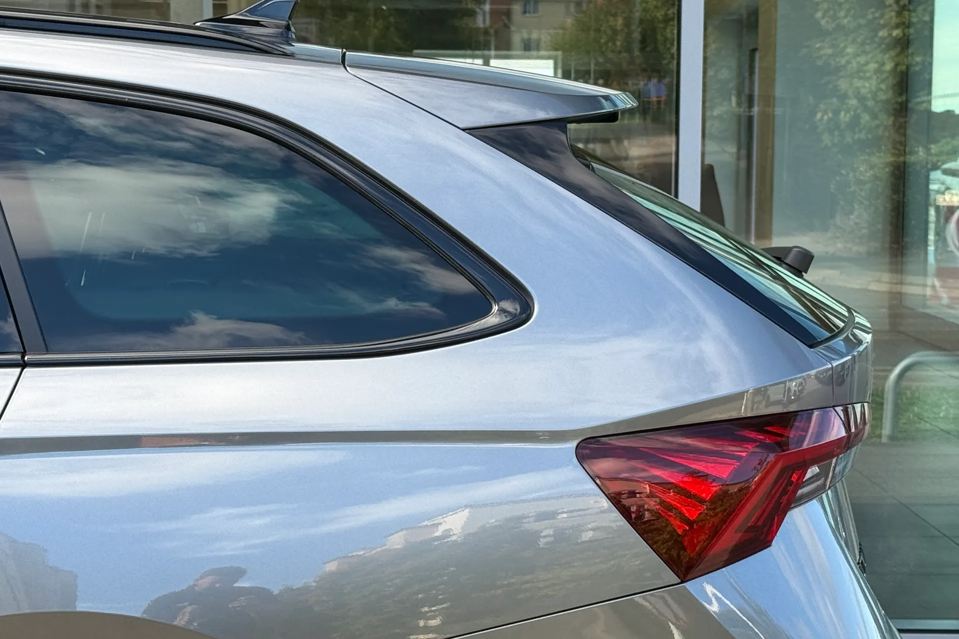 SKODA OCTAVIA thumbnail image number 36