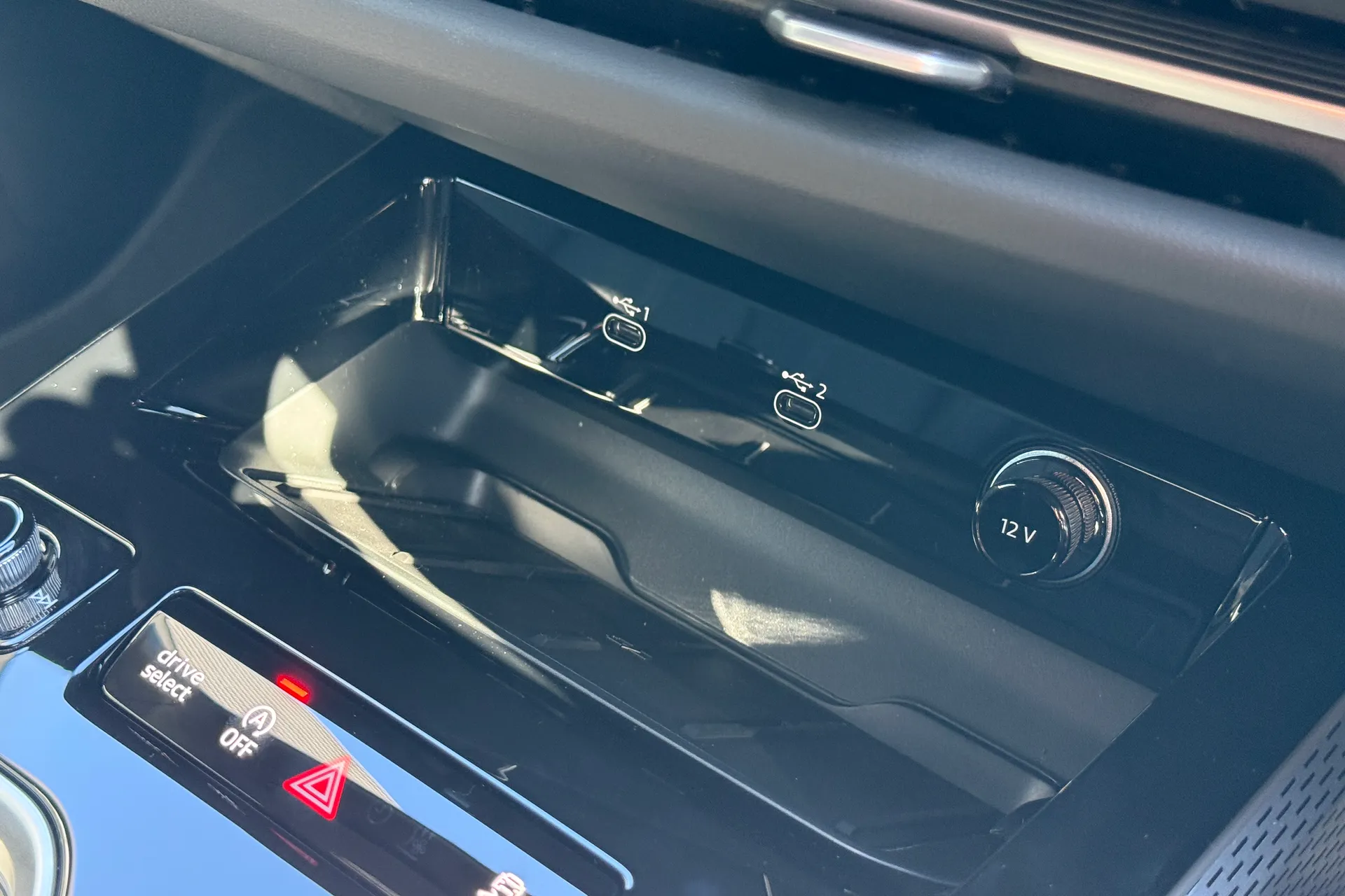 Audi A6 thumbnail image number 26
