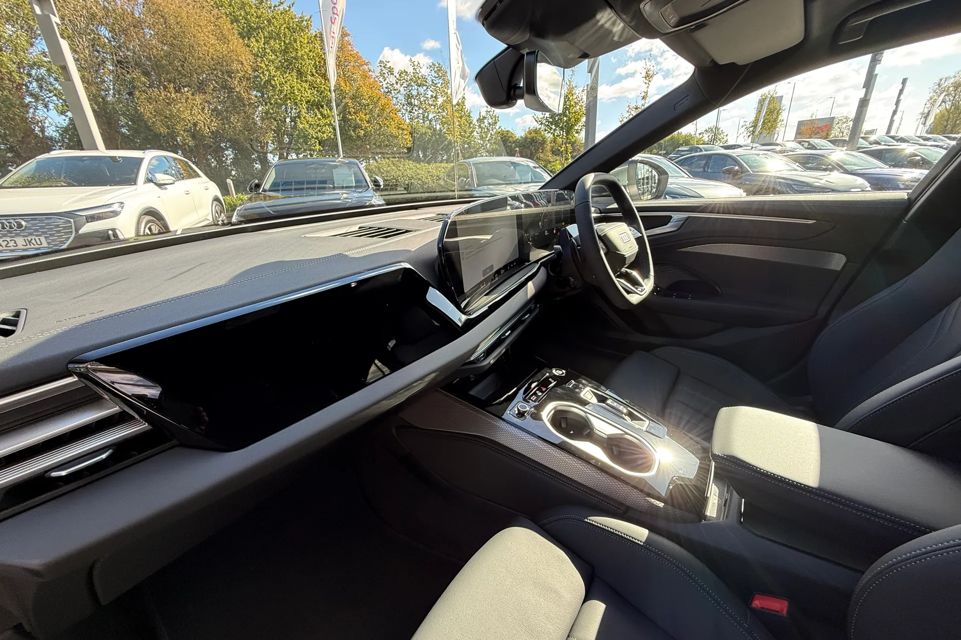 Audi A6 thumbnail image number 33