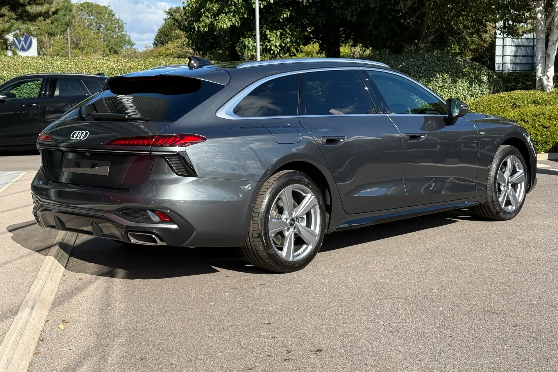 Audi A6 thumbnail image number 18