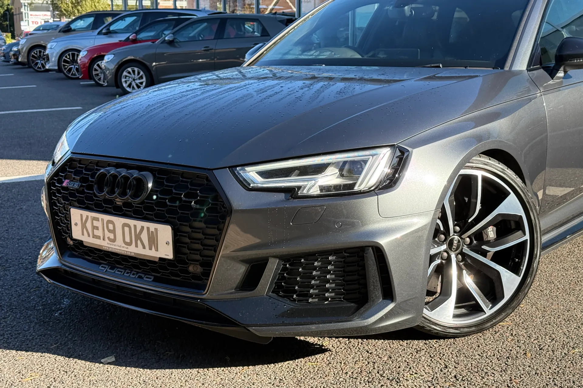 Audi RS4 thumbnail image number 51