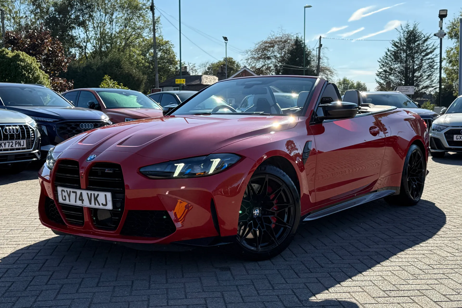 BMW M4 thumbnail image number 29