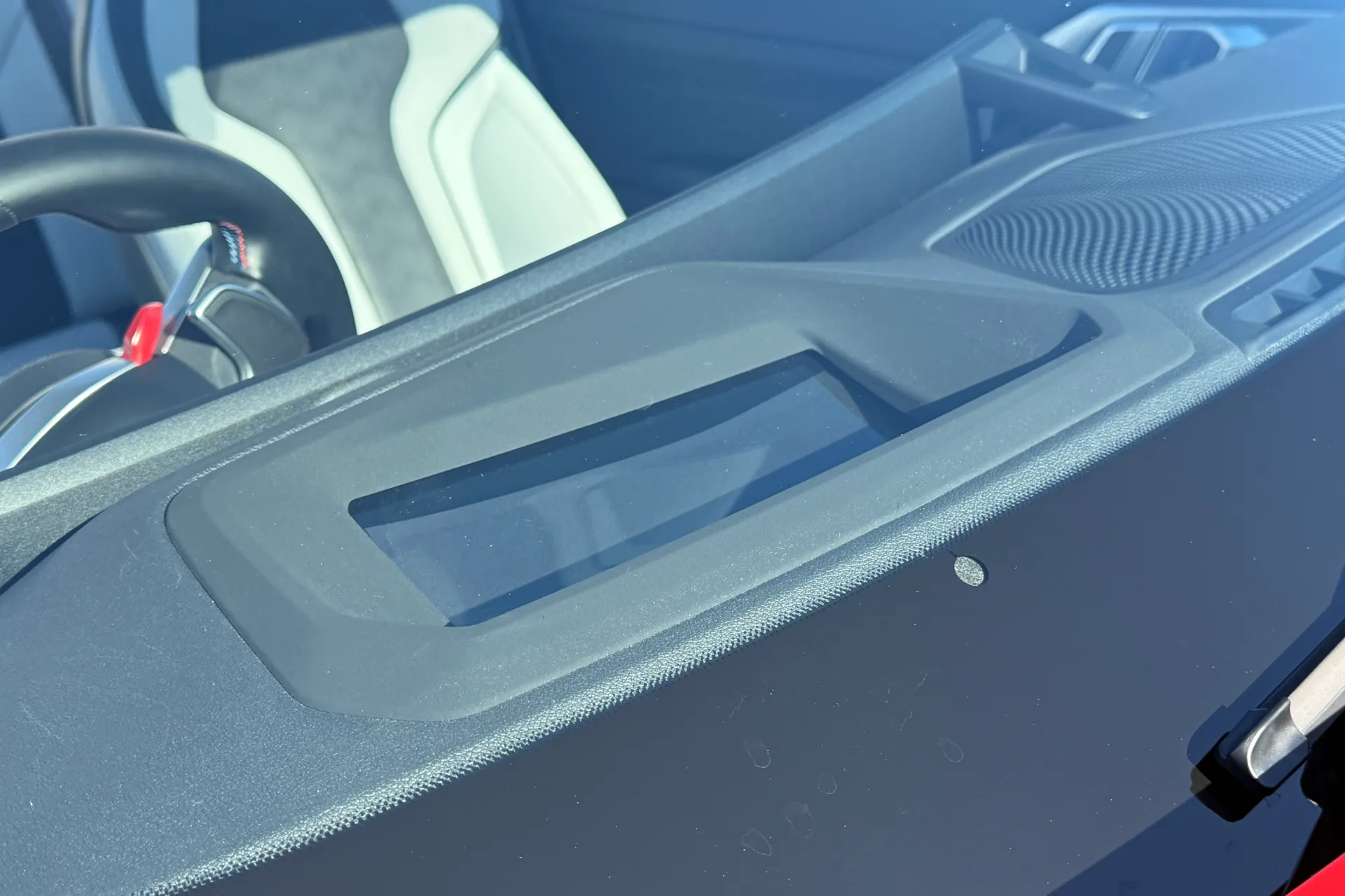 BMW M4 thumbnail image number 8