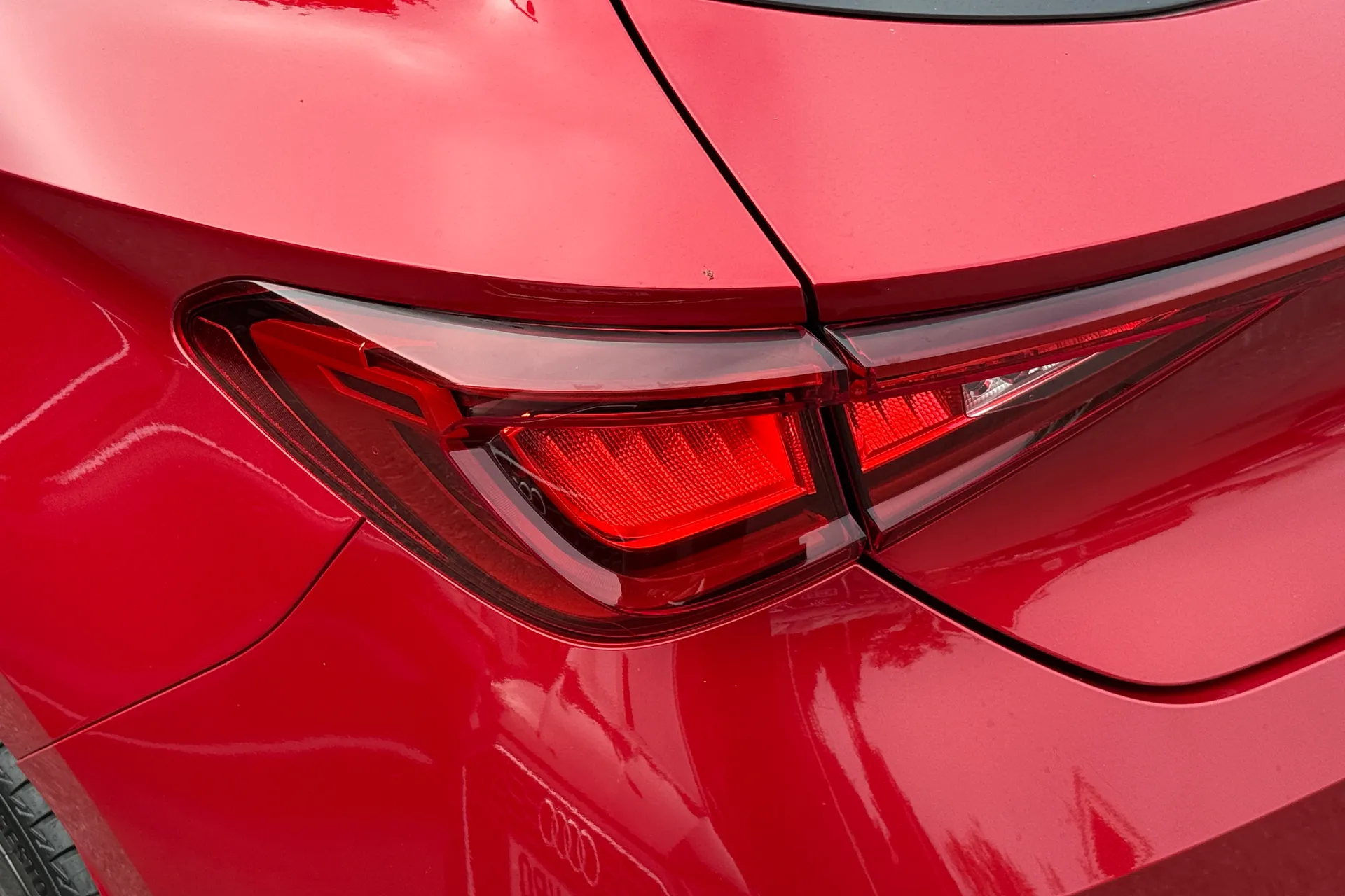 SEAT LEON thumbnail image number 38