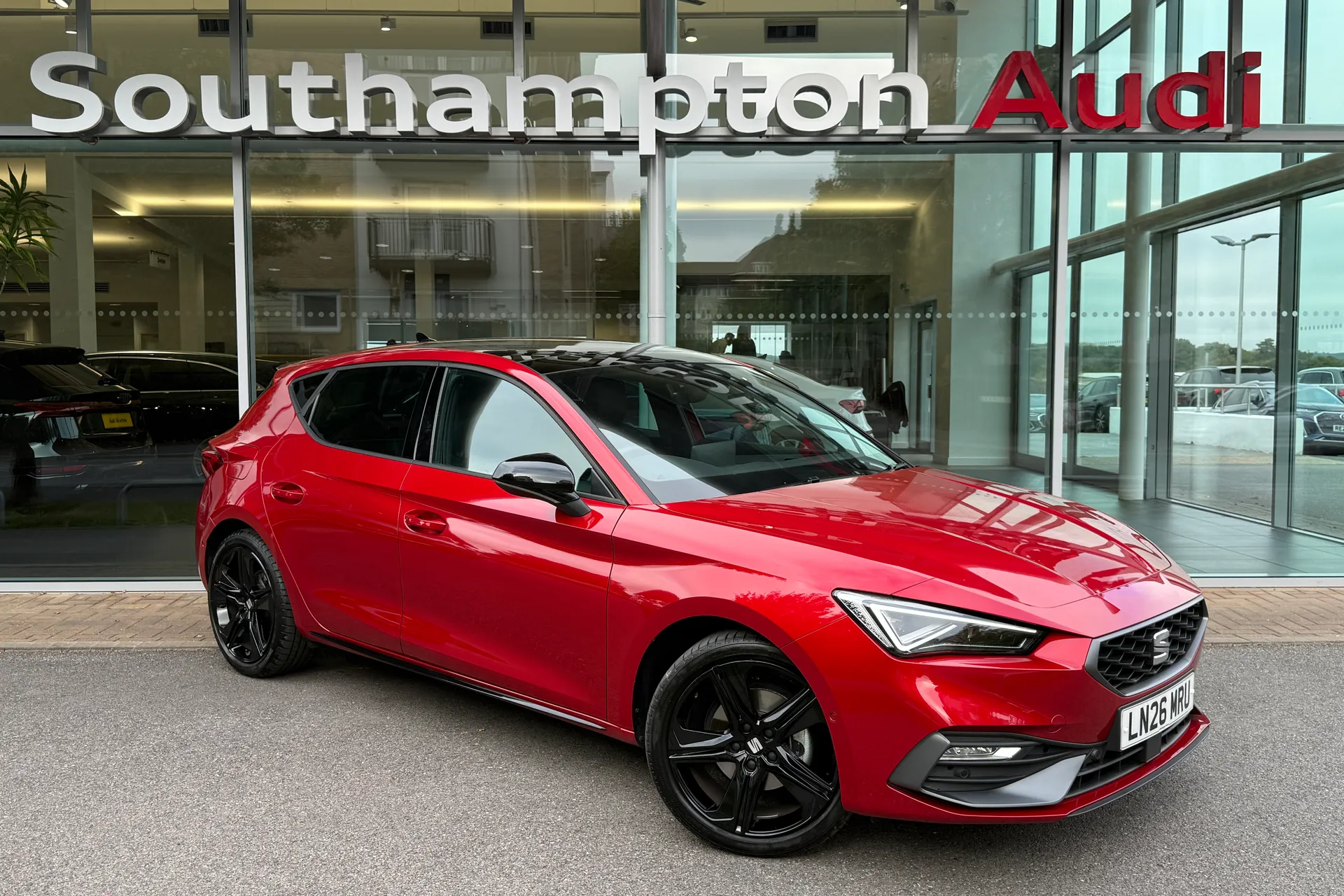 SEAT LEON thumbnail image number 57