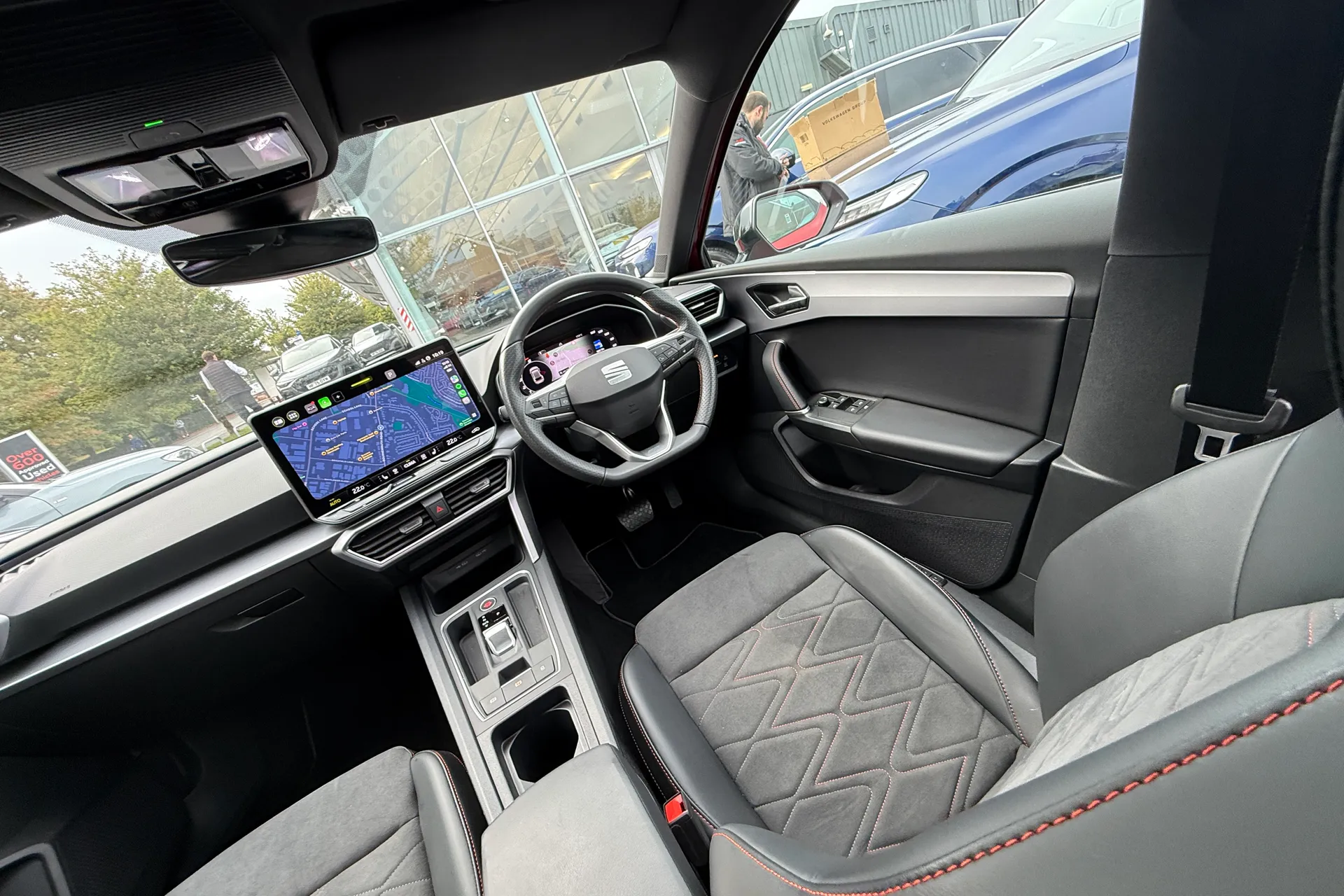 SEAT LEON thumbnail image number 35