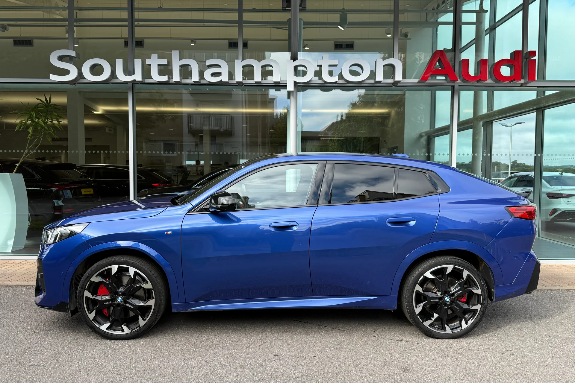 BMW X2 thumbnail image number 36
