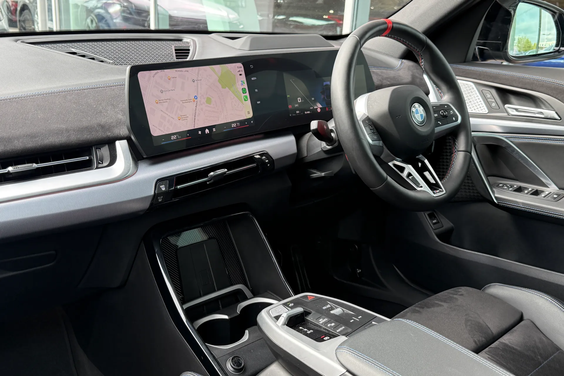 BMW X2 thumbnail image number 38