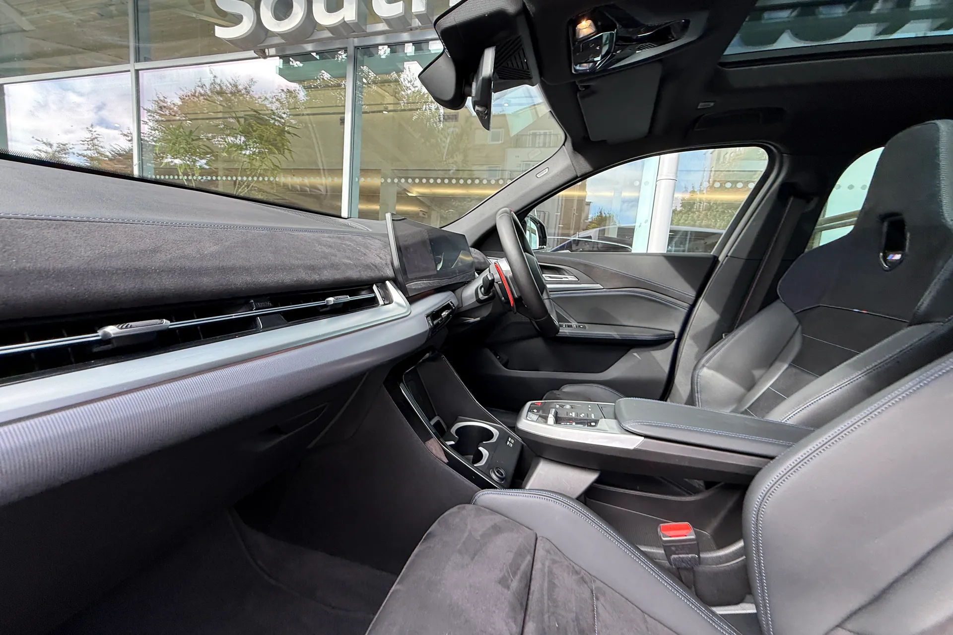 BMW X2 thumbnail image number 41