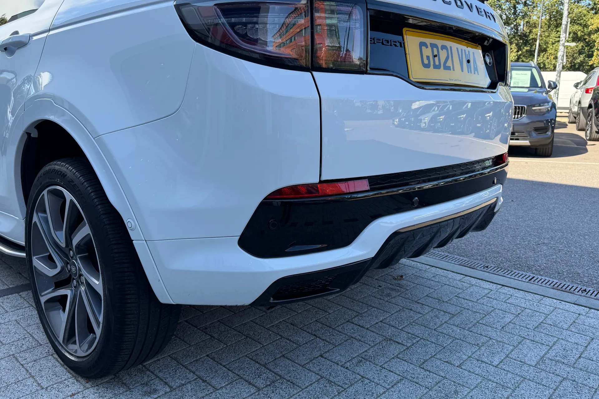 LAND ROVER DISCOVERY SPORT thumbnail image number 19