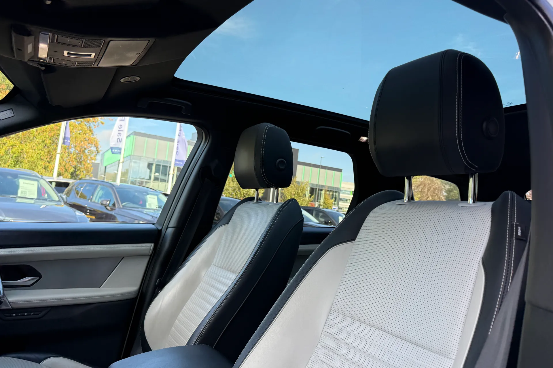 LAND ROVER DISCOVERY SPORT thumbnail image number 28