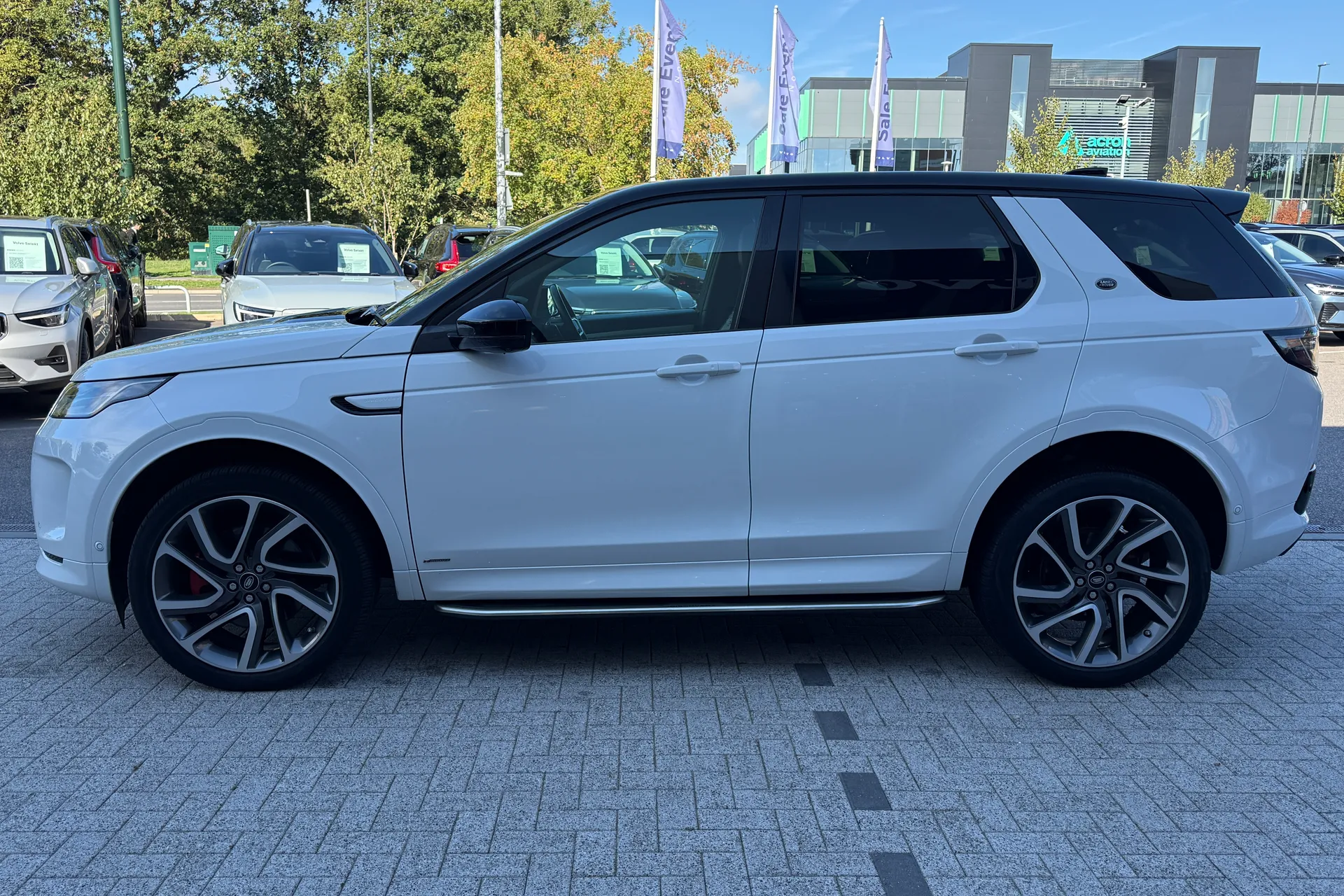 LAND ROVER DISCOVERY SPORT thumbnail image number 11