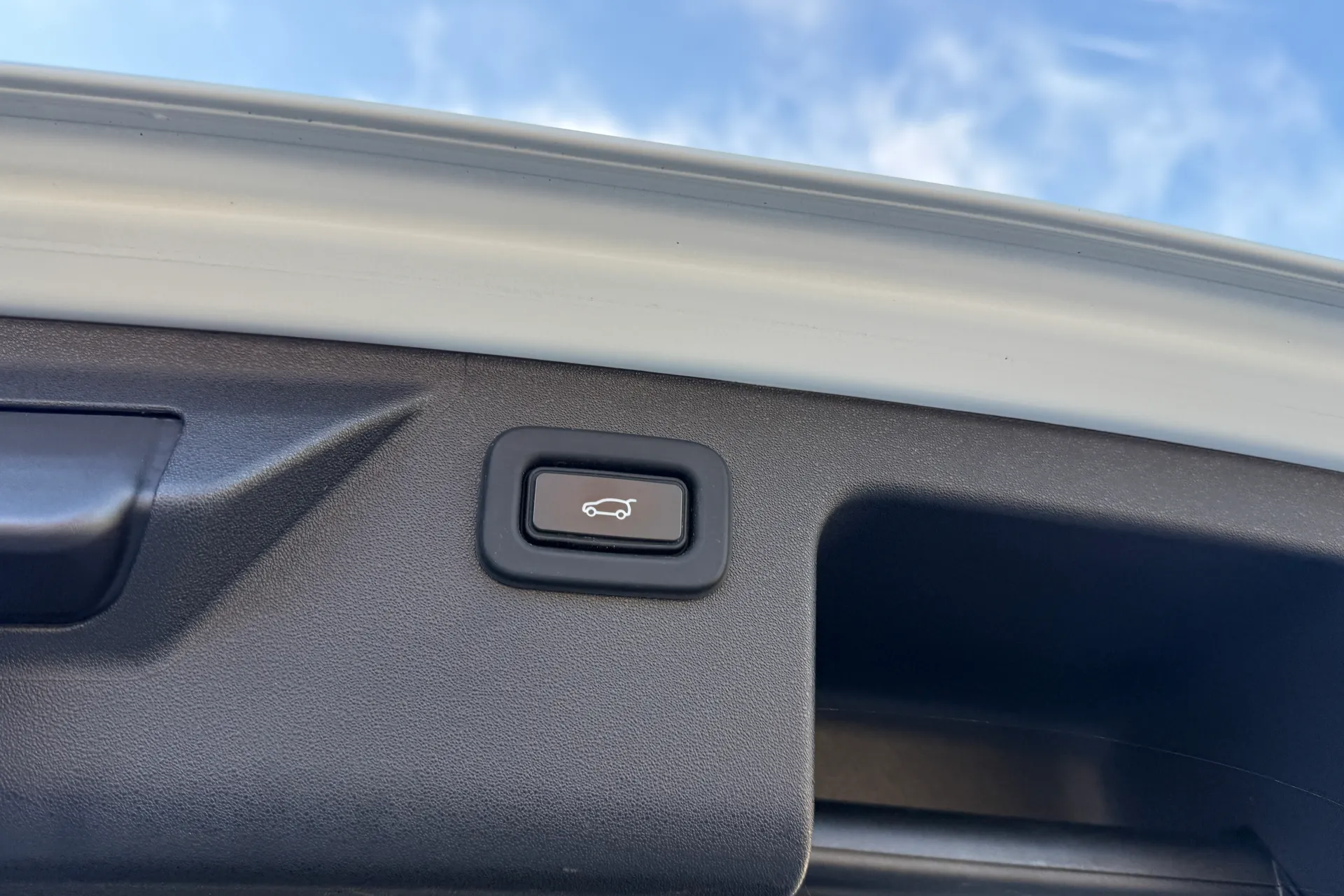 LAND ROVER DISCOVERY SPORT thumbnail image number 21