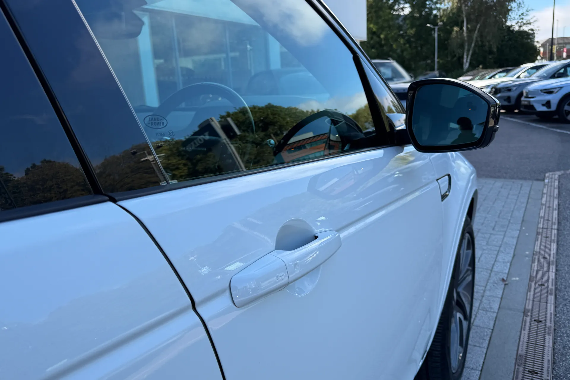 LAND ROVER DISCOVERY SPORT thumbnail image number 15