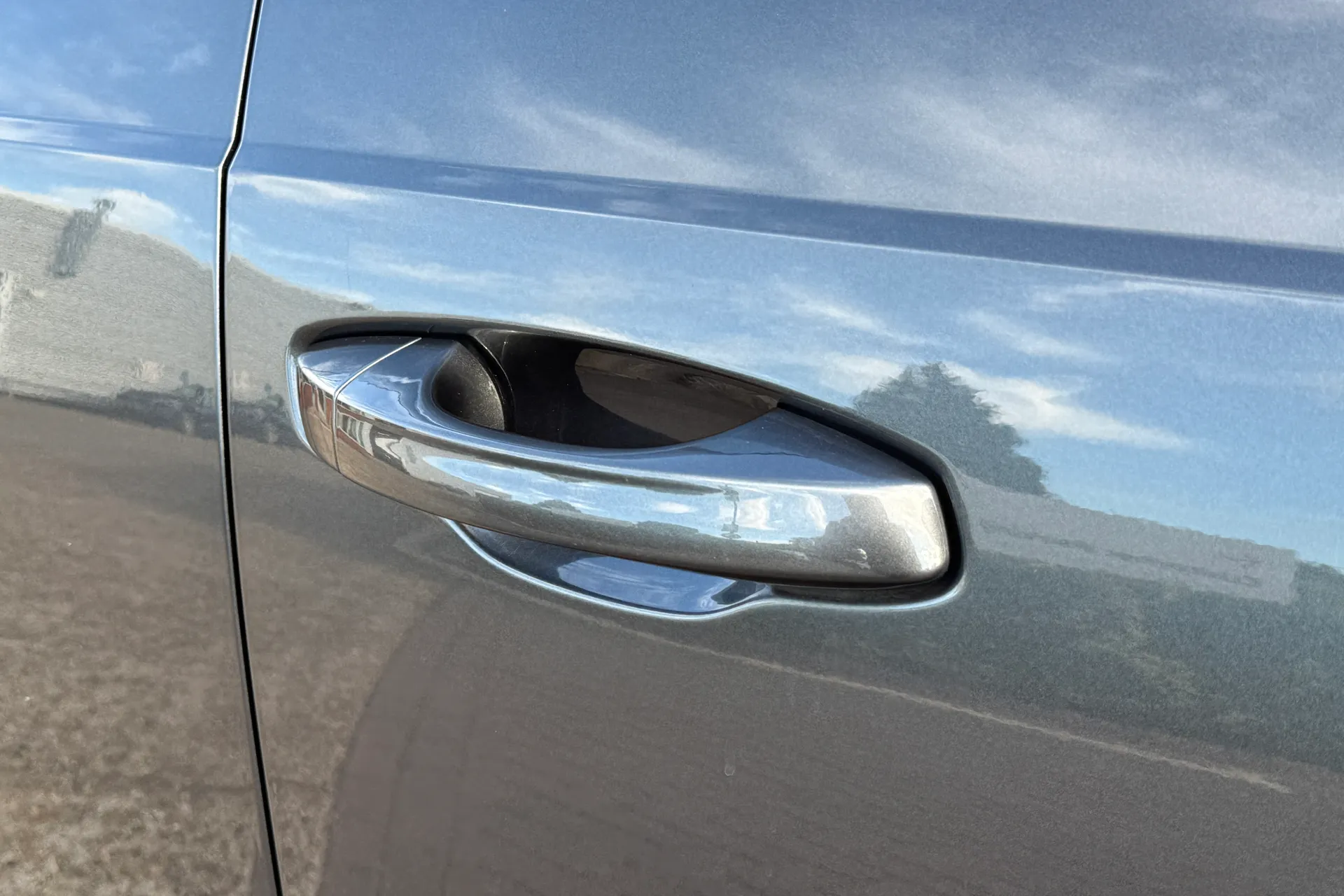 Audi Q3 thumbnail image number 53