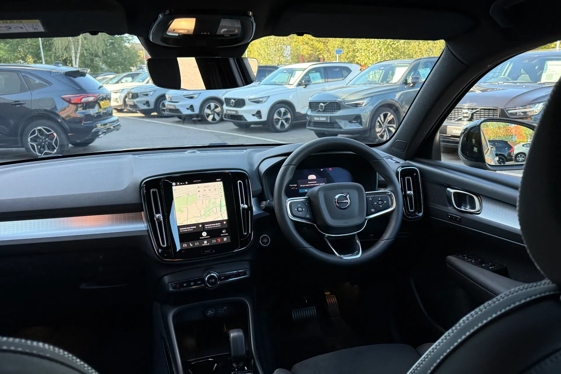 Volvo XC40 thumbnail image number 32