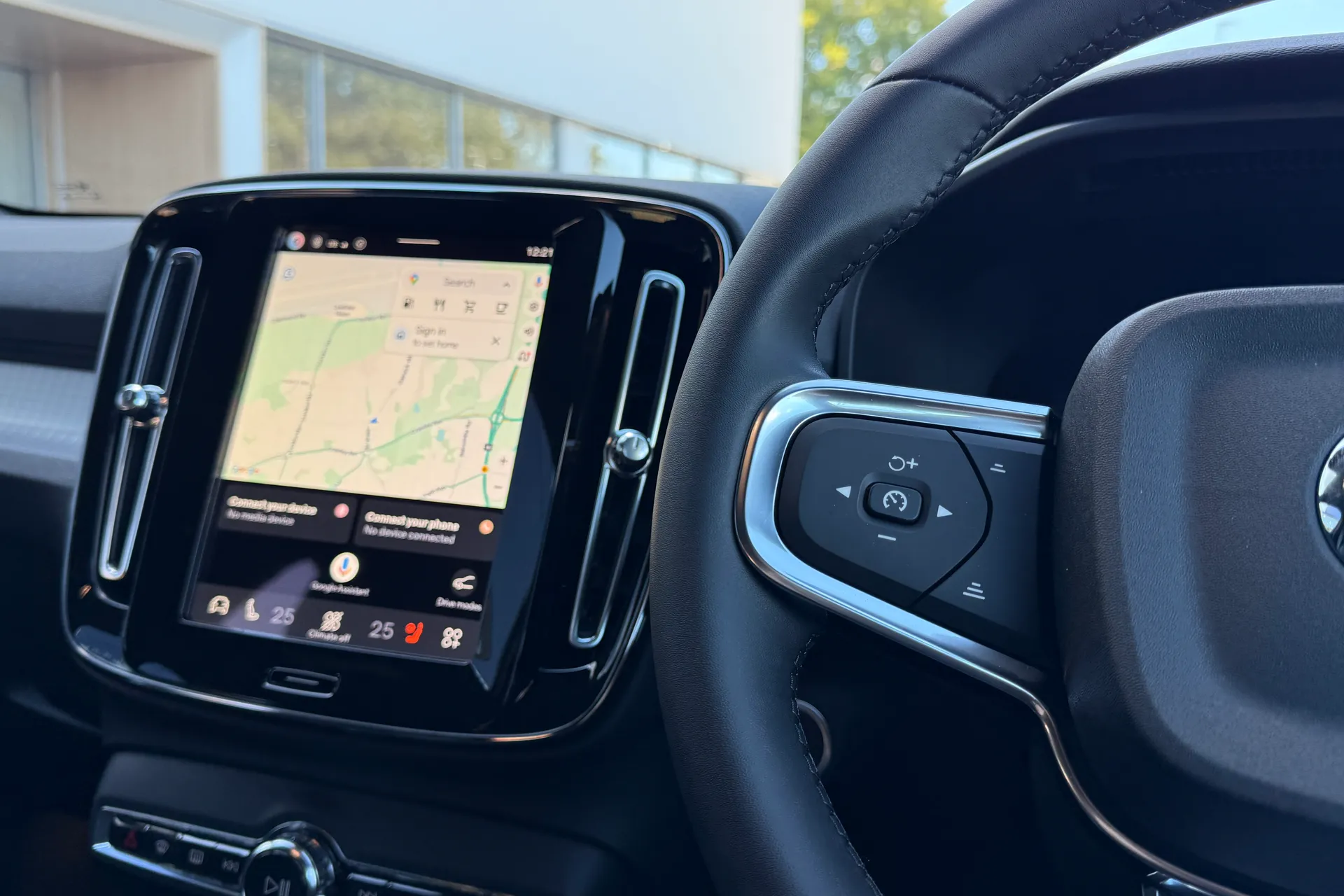 Volvo XC40 thumbnail image number 35